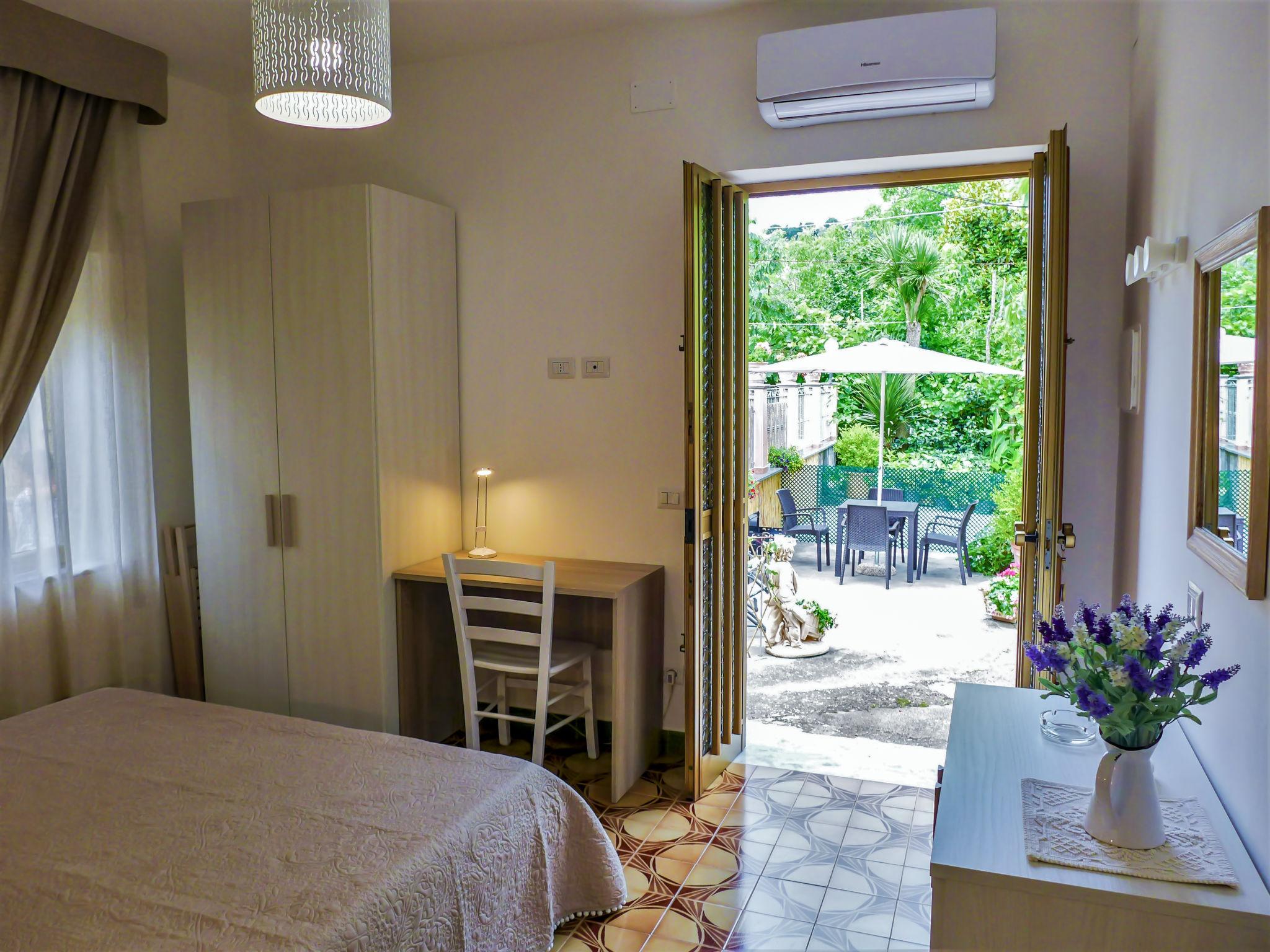 Foto 3 - Casa con 1 camera da letto a Massa Lubrense con giardino e vista mare