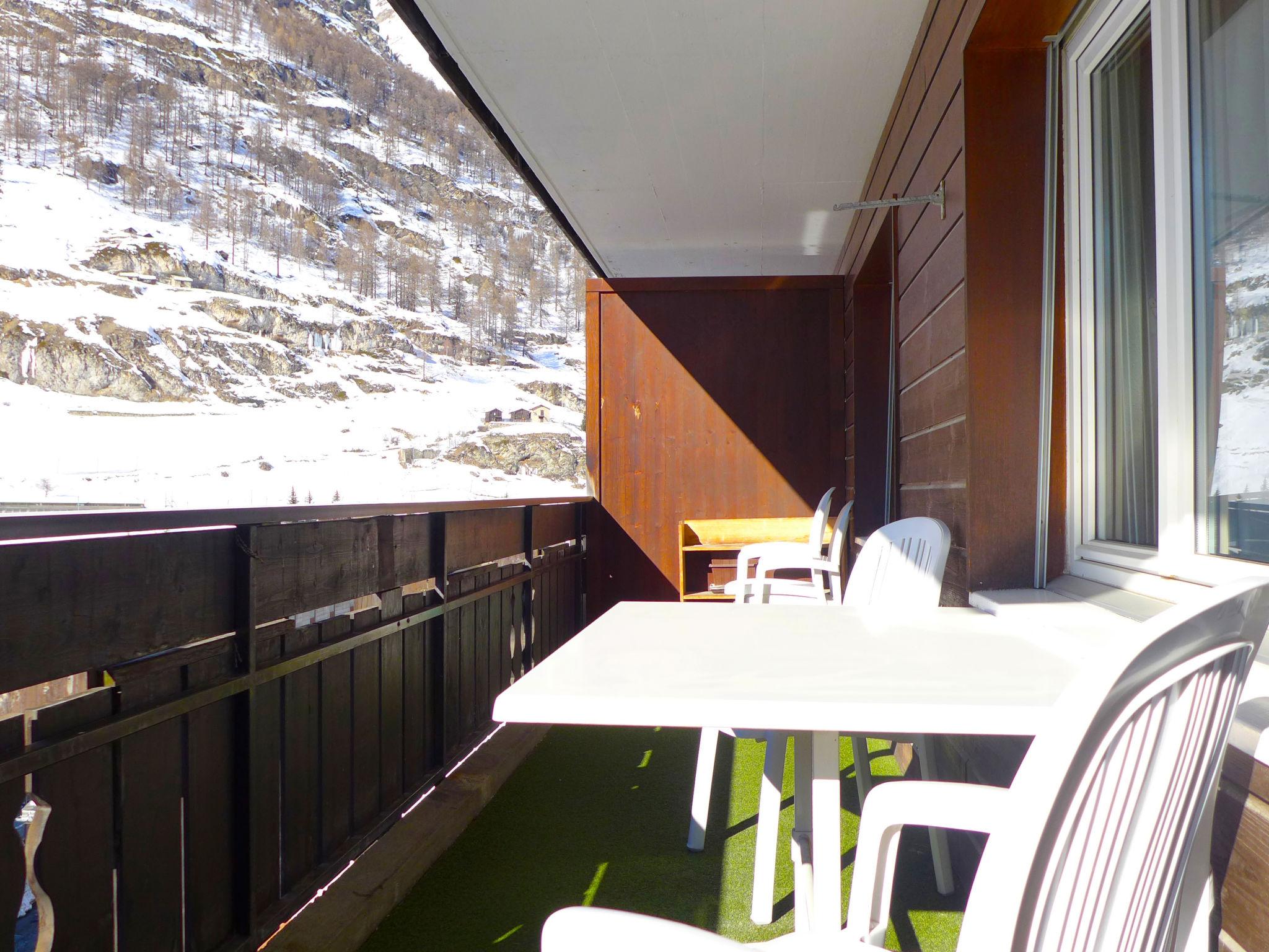 Foto 16 - Appartamento con 1 camera da letto a Zermatt