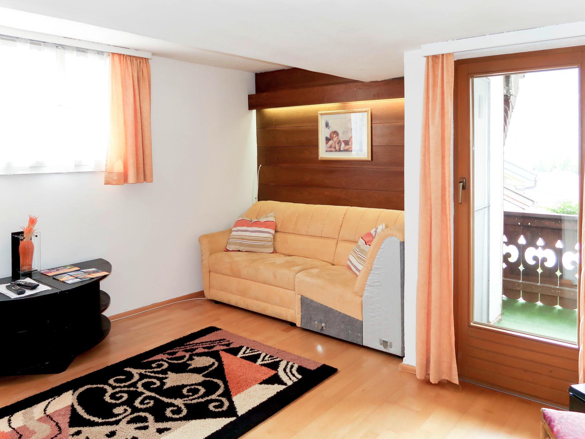 Foto 3 - Apartamento de 3 quartos em Grins com jardim