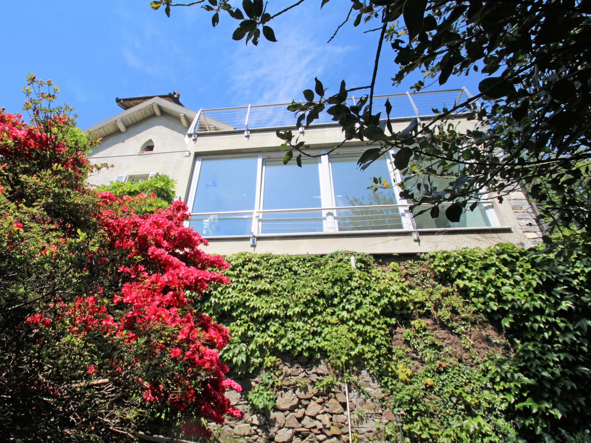 Photo 25 - Maison de 2 chambres à Pettenasco avec jardin et terrasse