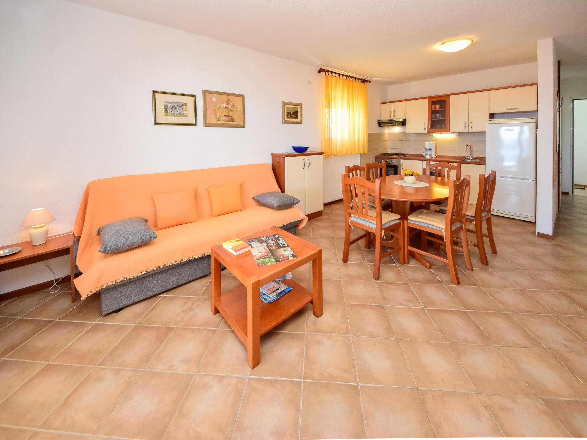 Photo 7 - 3 bedroom Apartment in Okrug with terrace and sea view