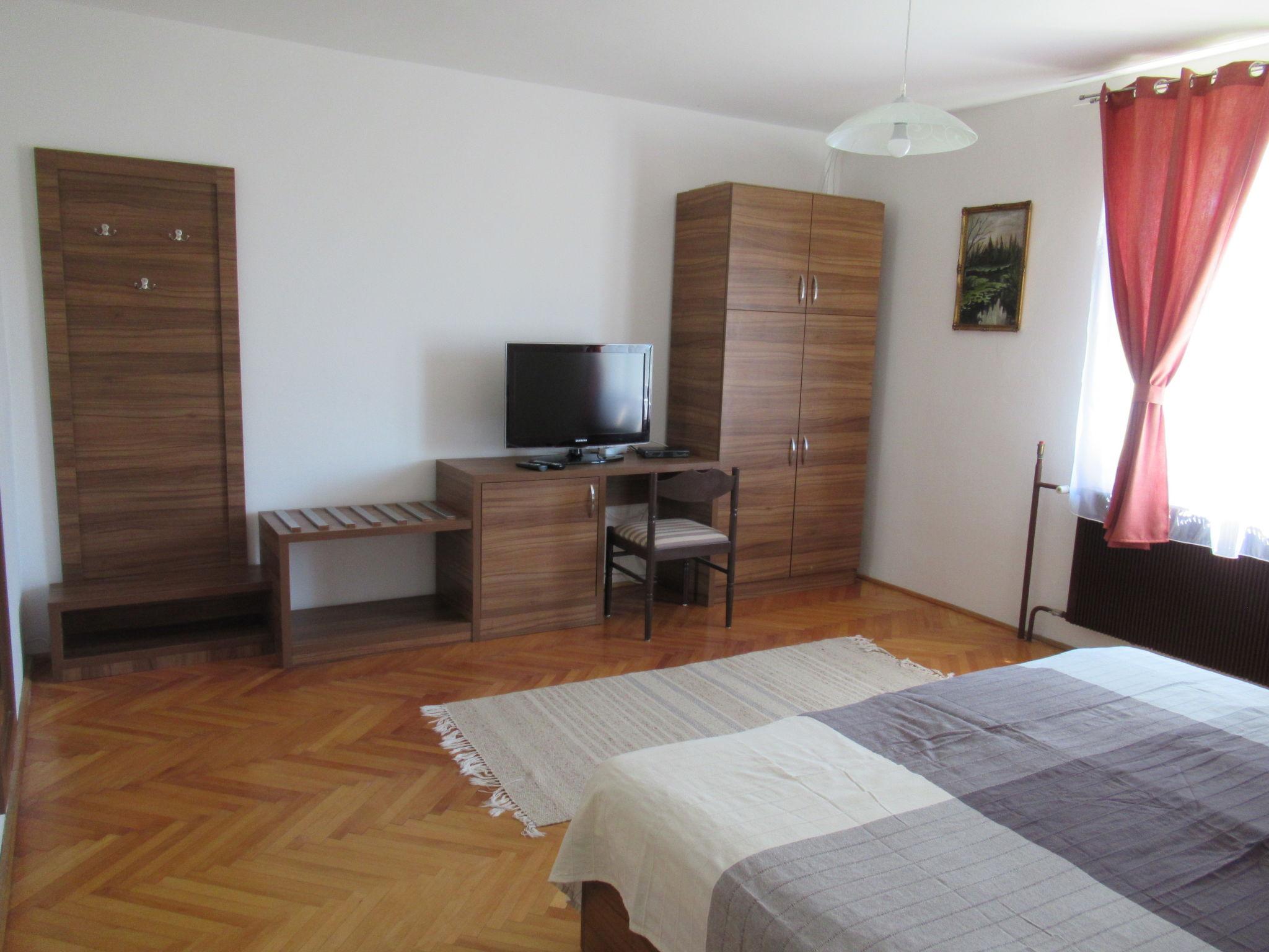 Photo 5 - 3 bedroom House in Balatonalmádi with private pool and garden