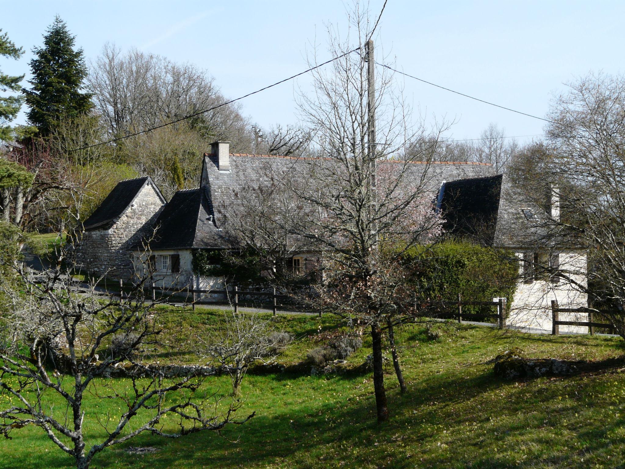 Foto 20 - Casa de 2 habitaciones en Turenne con terraza