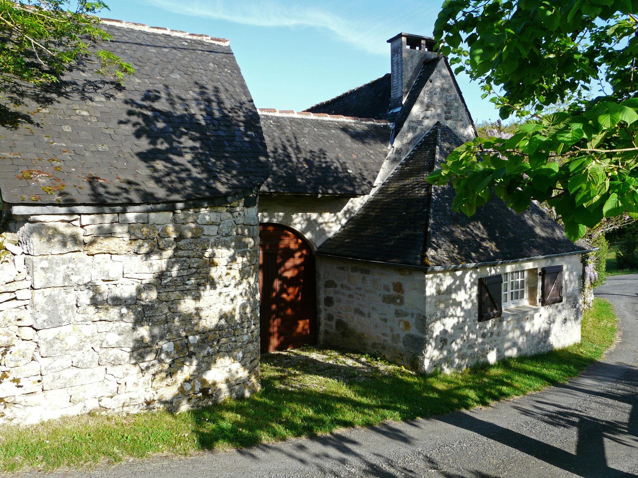 Foto 19 - Haus mit 2 Schlafzimmern in Turenne mit terrasse