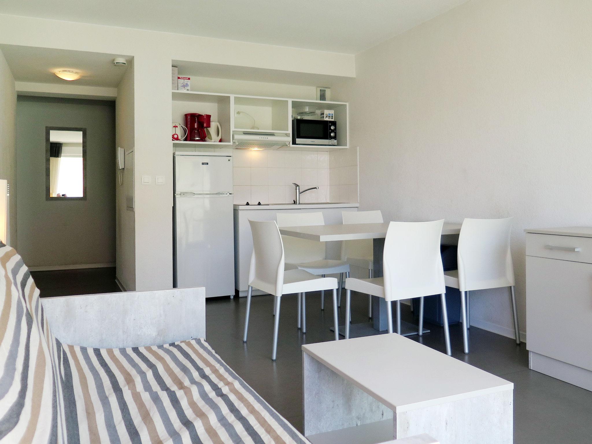 Foto 6 - Appartamento con 1 camera da letto a Soorts-Hossegor con vista mare