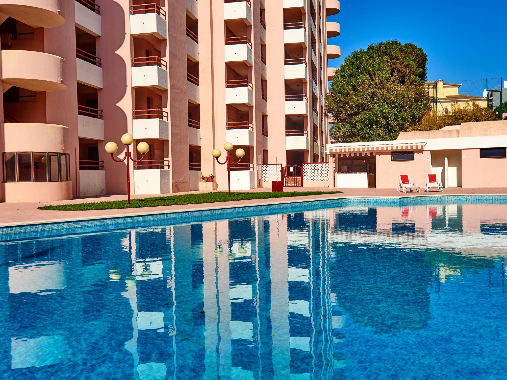 Foto 12 - Apartamento de 2 habitaciones en Mafra con piscina y vistas al mar