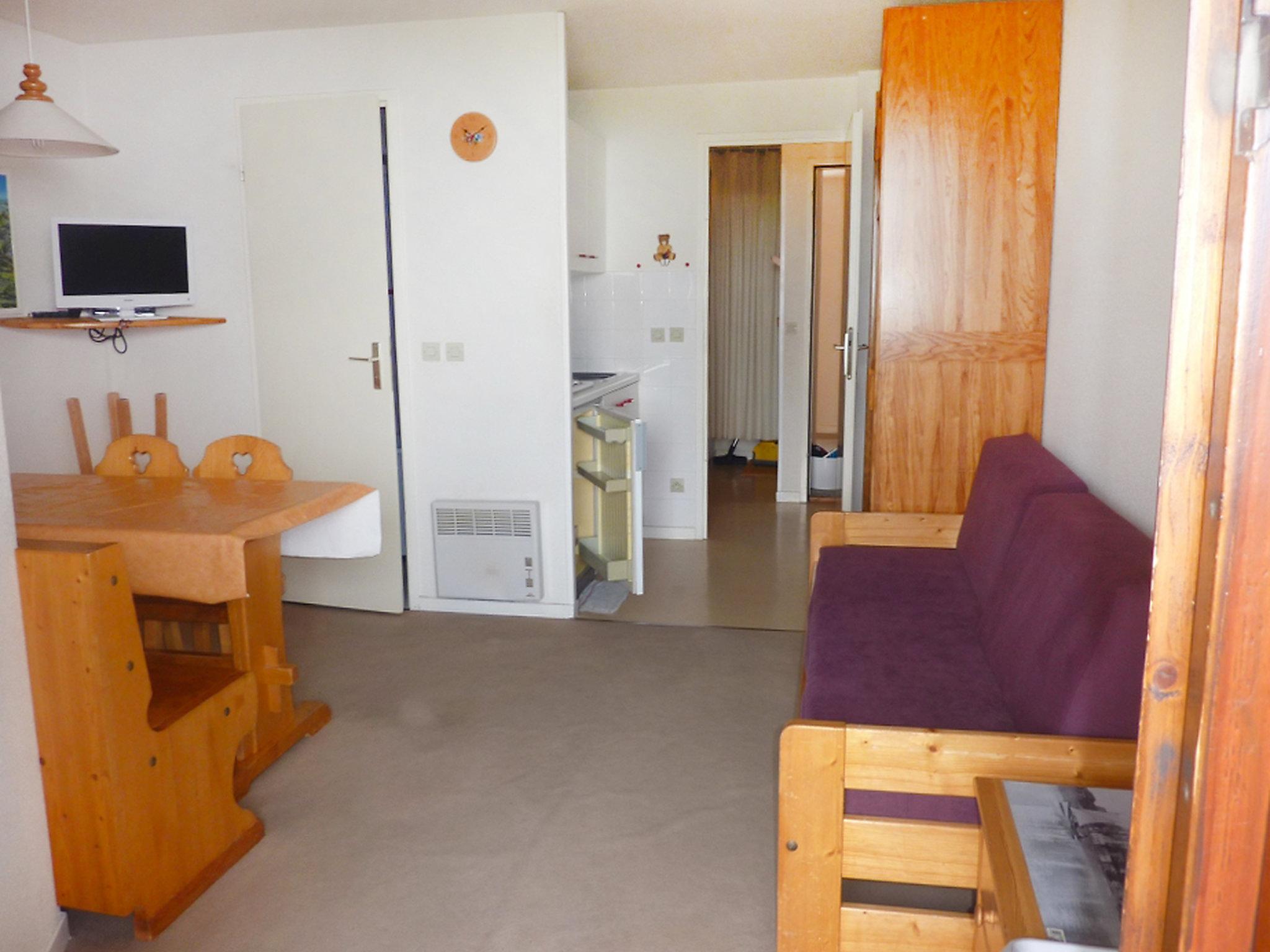 Foto 2 - Apartamento de 1 habitación en Manigod con vistas a la montaña