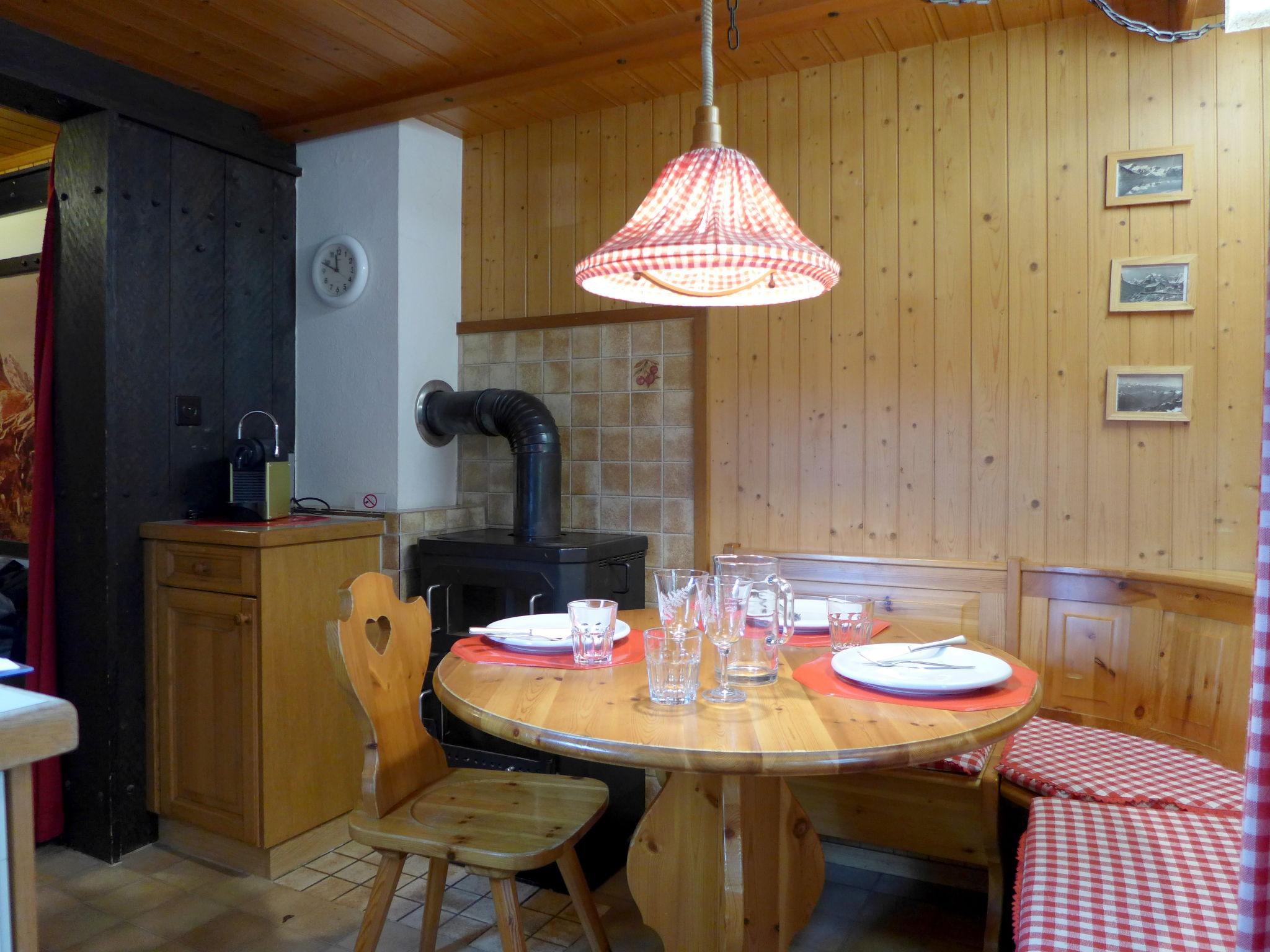 Foto 7 - Apartamento de 1 quarto em Lauterbrunnen com jardim