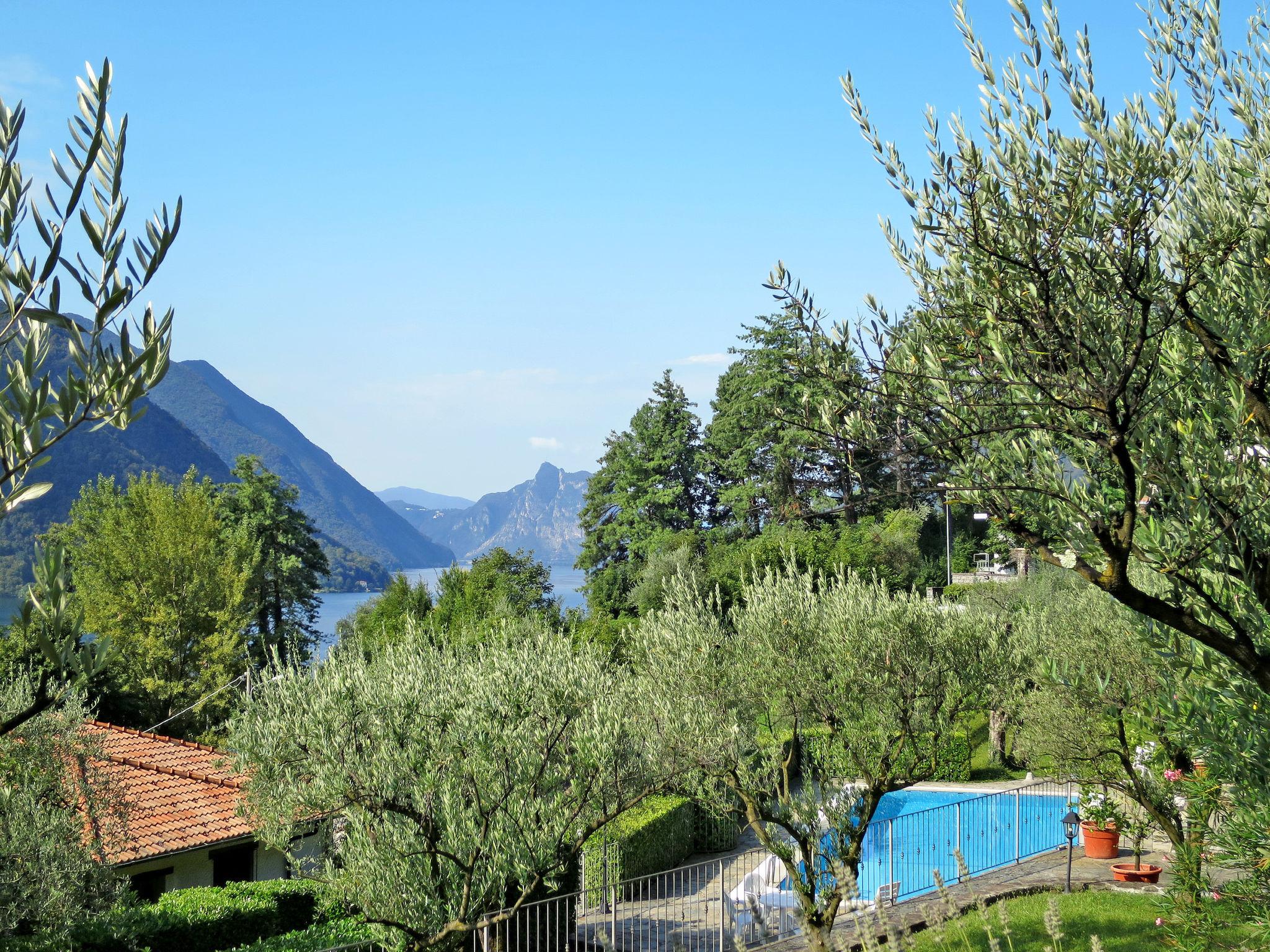 Foto 30 - Apartamento de 2 quartos em Valsolda com piscina e vista para a montanha