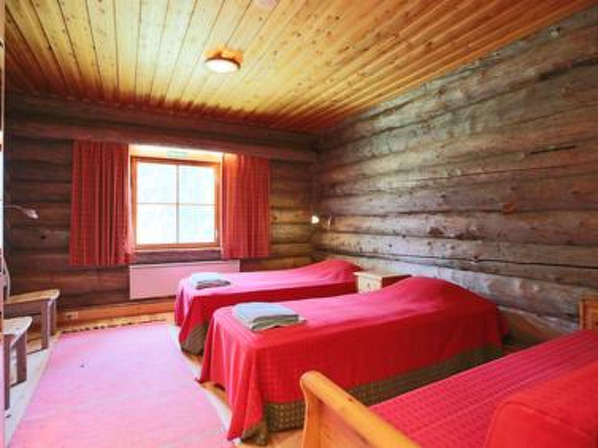 Foto 14 - Casa de 8 quartos em Sodankylä com sauna e vista para a montanha