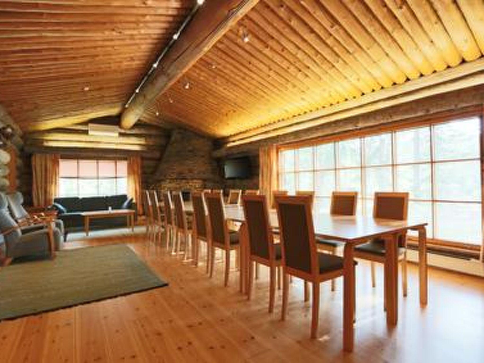 Foto 7 - Casa de 8 habitaciones en Sodankylä con sauna y vistas a la montaña