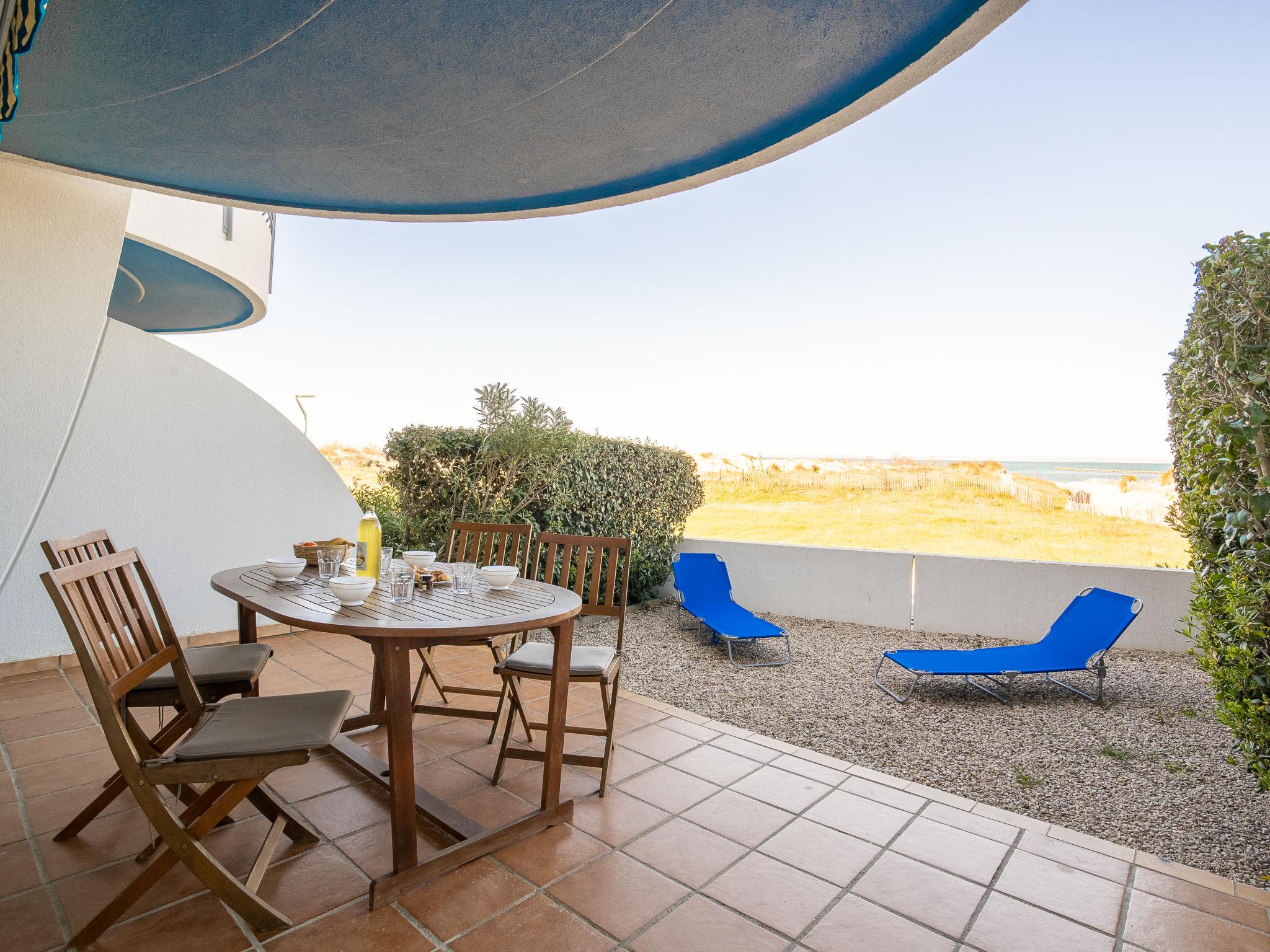 Photo 2 - Appartement de 2 chambres à Le Grau-du-Roi avec terrasse et vues à la mer