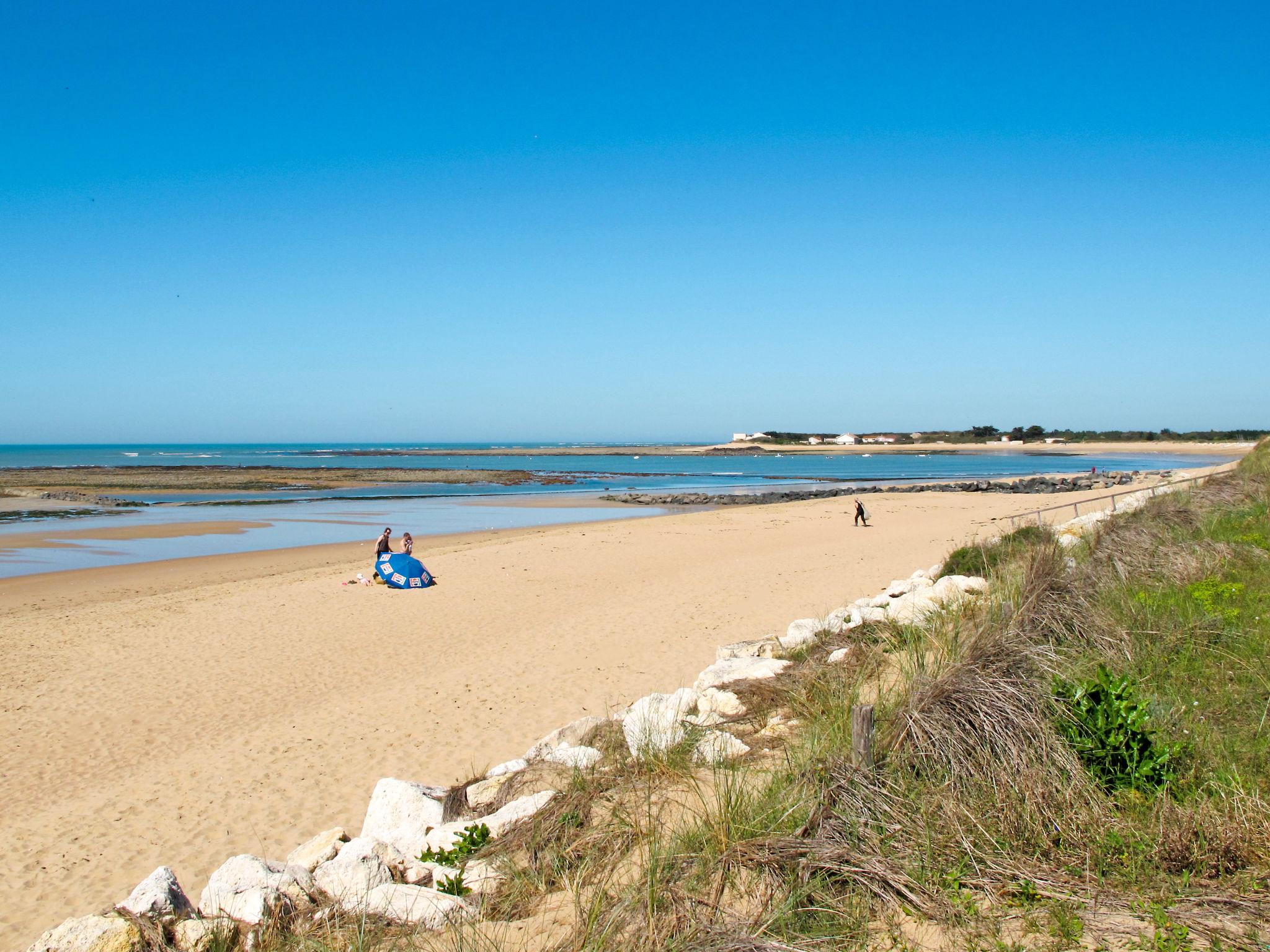 Foto 19 - Haus mit 2 Schlafzimmern in Saint-Georges-d'Oléron mit blick aufs meer