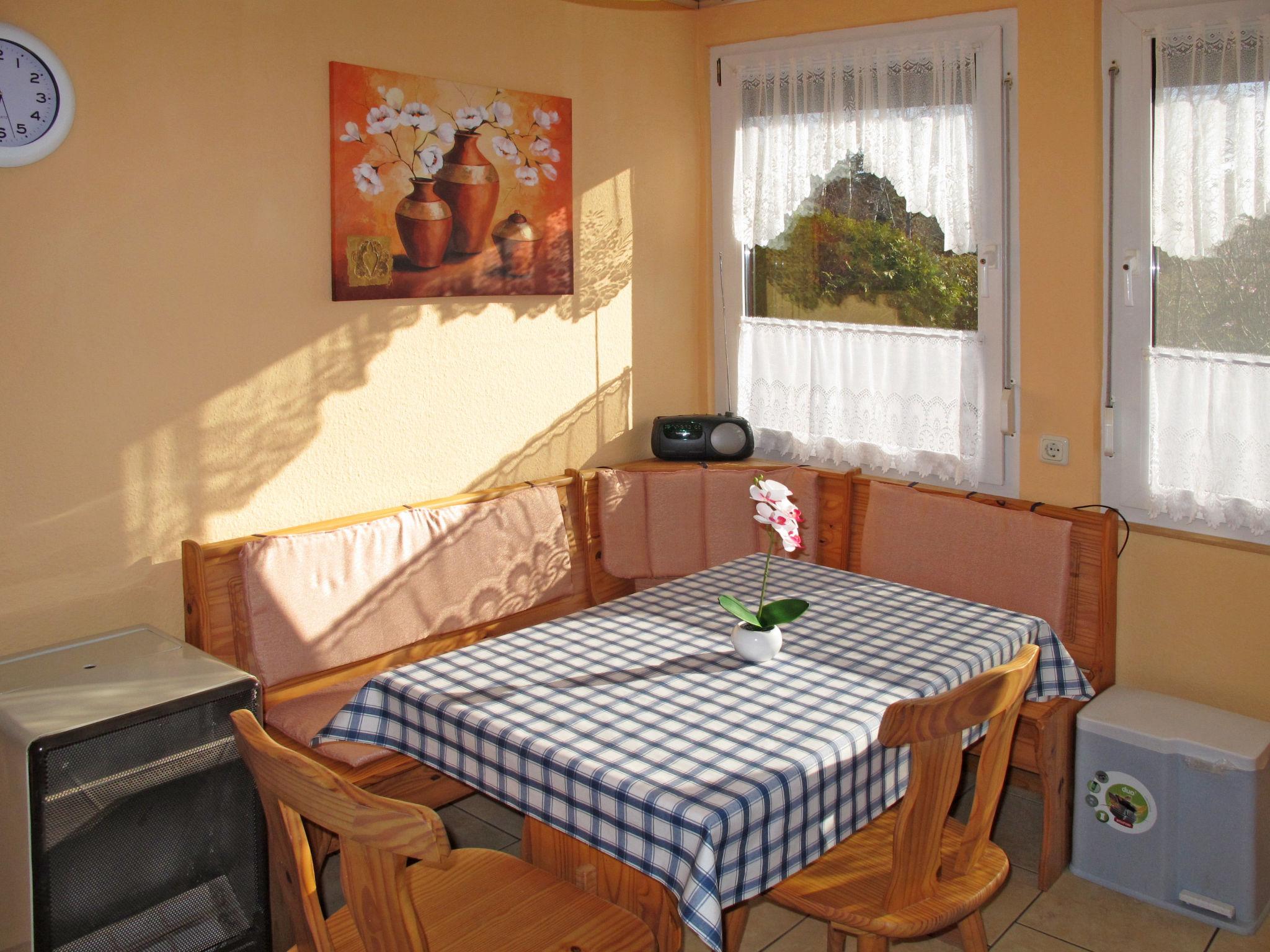 Photo 7 - Maison de 1 chambre à Dobbertin avec jardin et terrasse