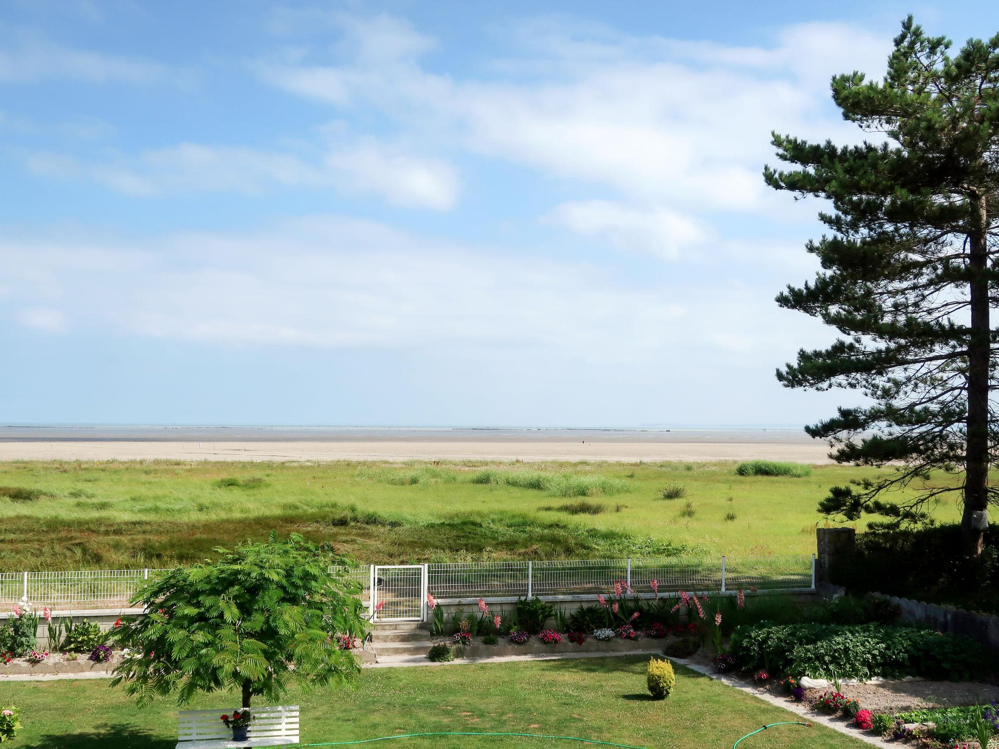 Foto 2 - Apartamento de 1 habitación en Cherrueix con jardín y vistas al mar