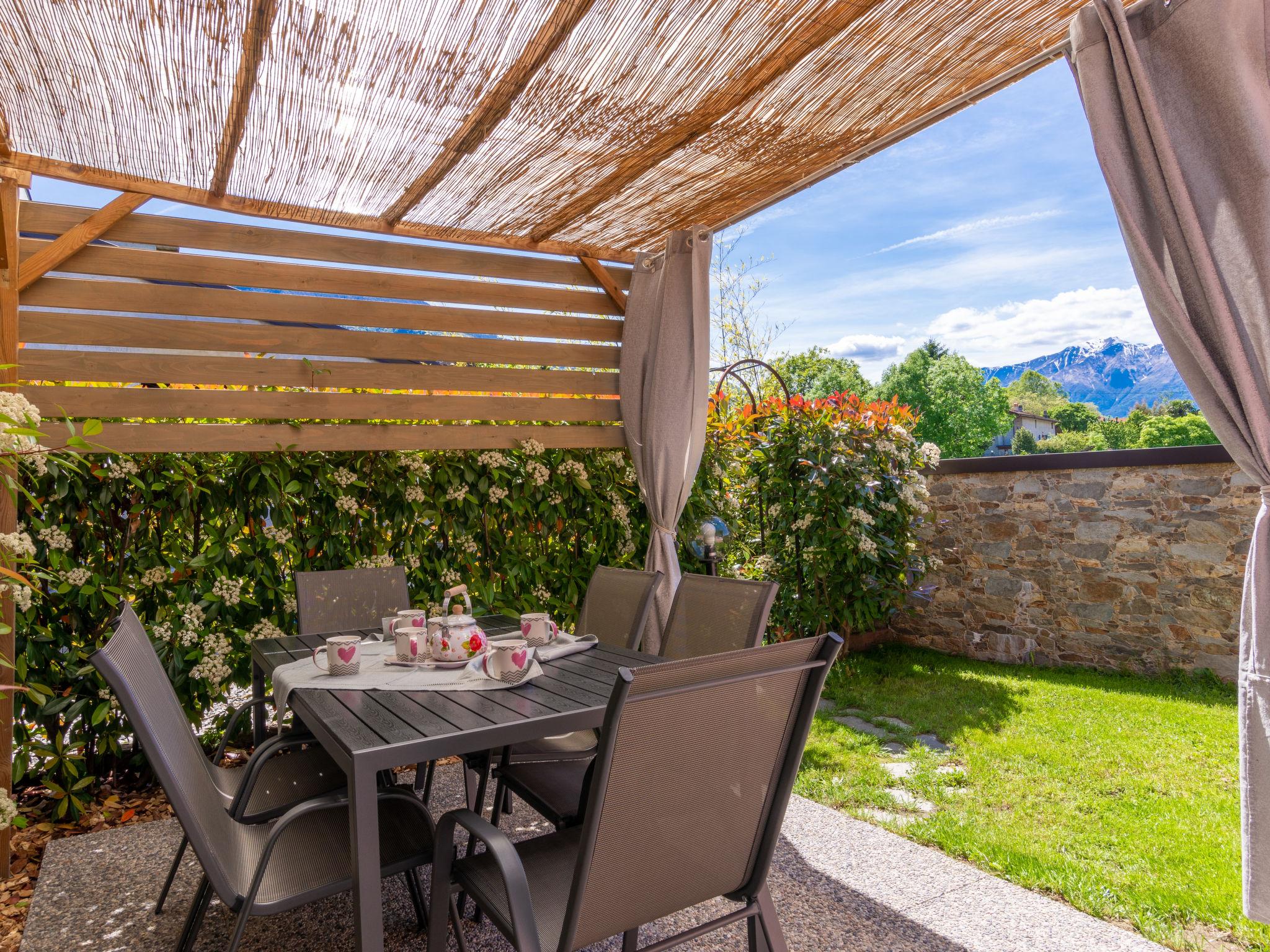 Photo 3 - Maison de 2 chambres à Colico avec piscine et jardin