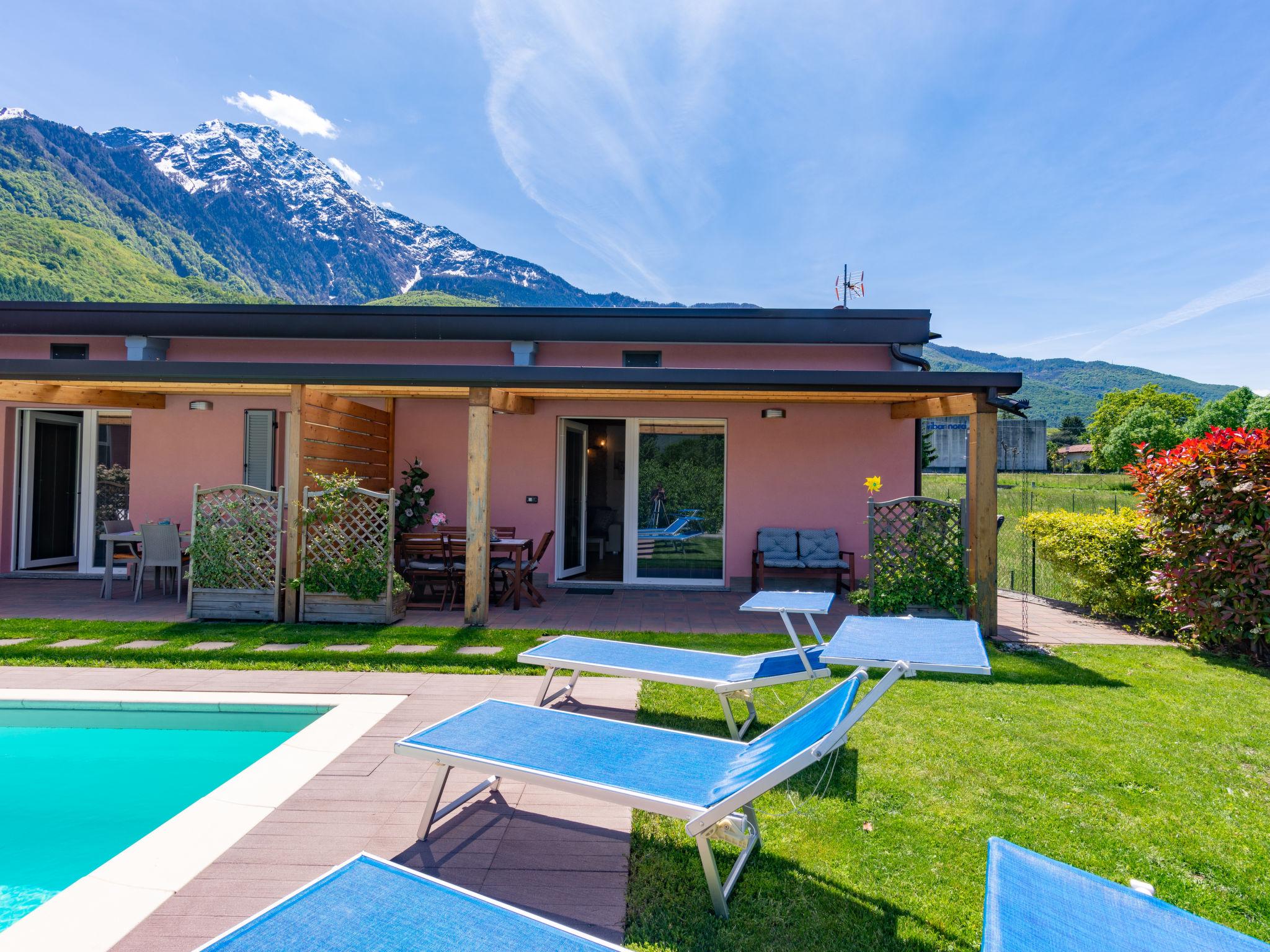 Photo 22 - Maison de 2 chambres à Colico avec piscine et jardin