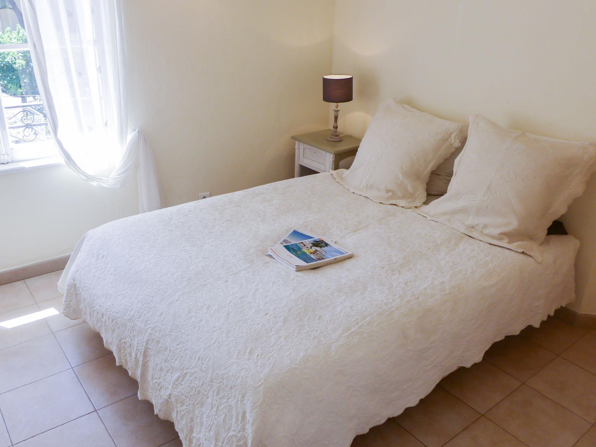 Photo 9 - Maison de 4 chambres à Cavalaire-sur-Mer avec terrasse