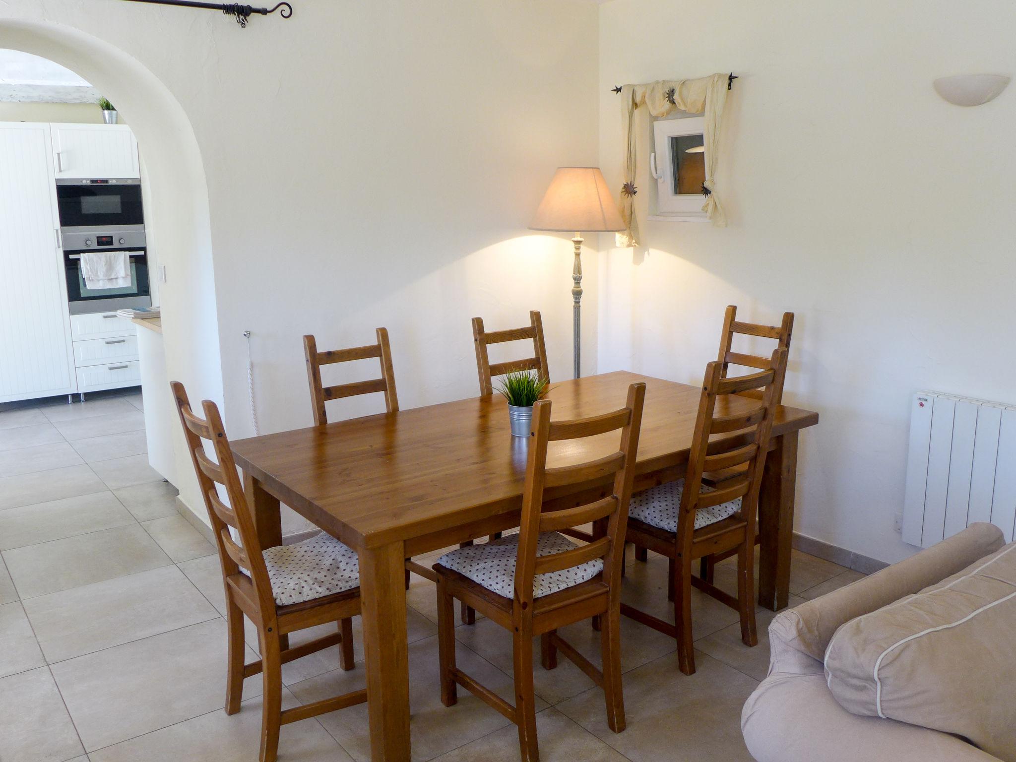 Photo 6 - Maison de 4 chambres à Cavalaire-sur-Mer avec terrasse