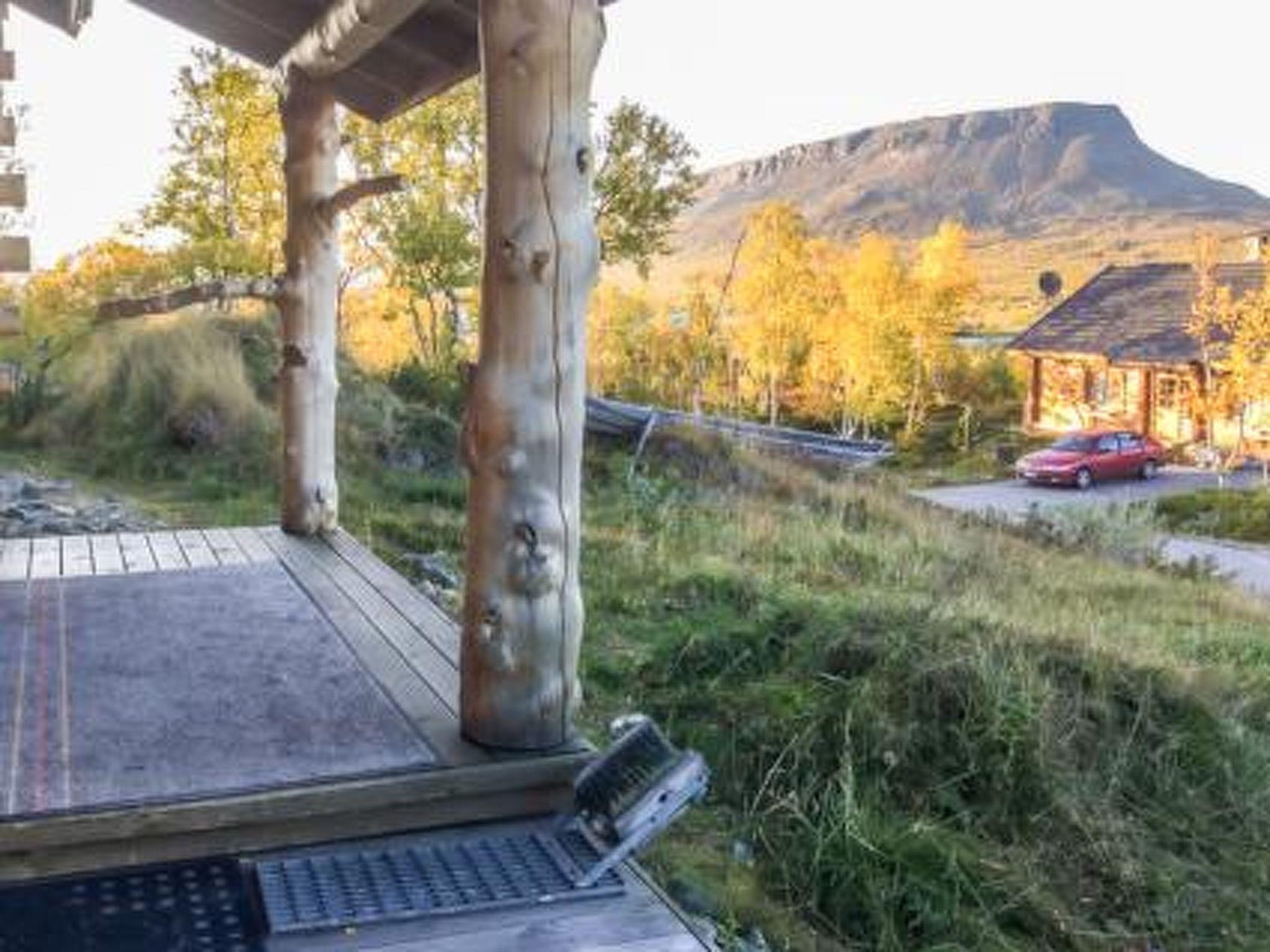 Foto 3 - Casa de 4 habitaciones en Enontekiö con sauna y vistas a la montaña