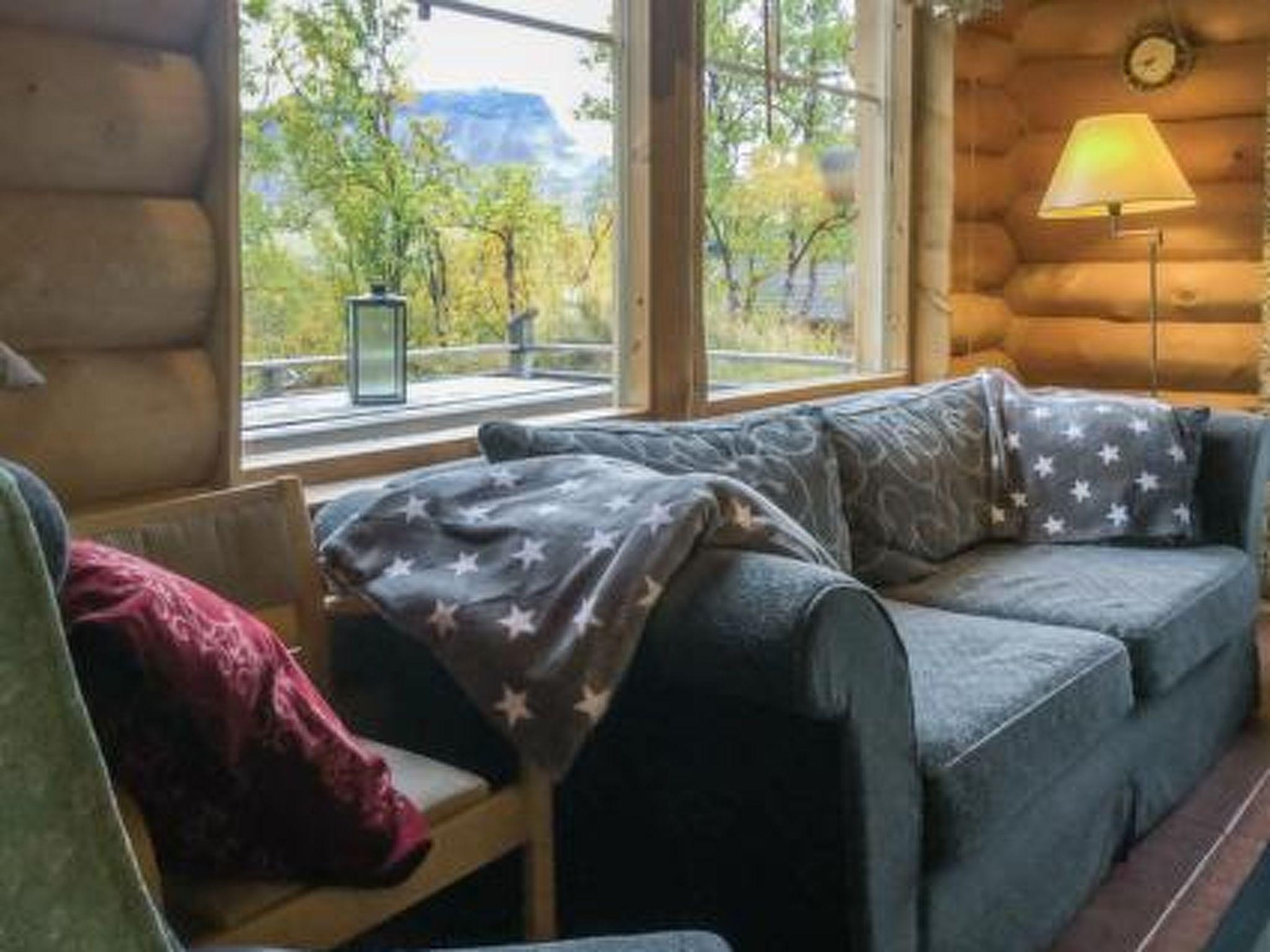 Foto 2 - Casa con 4 camere da letto a Enontekiö con sauna e vista sulle montagne