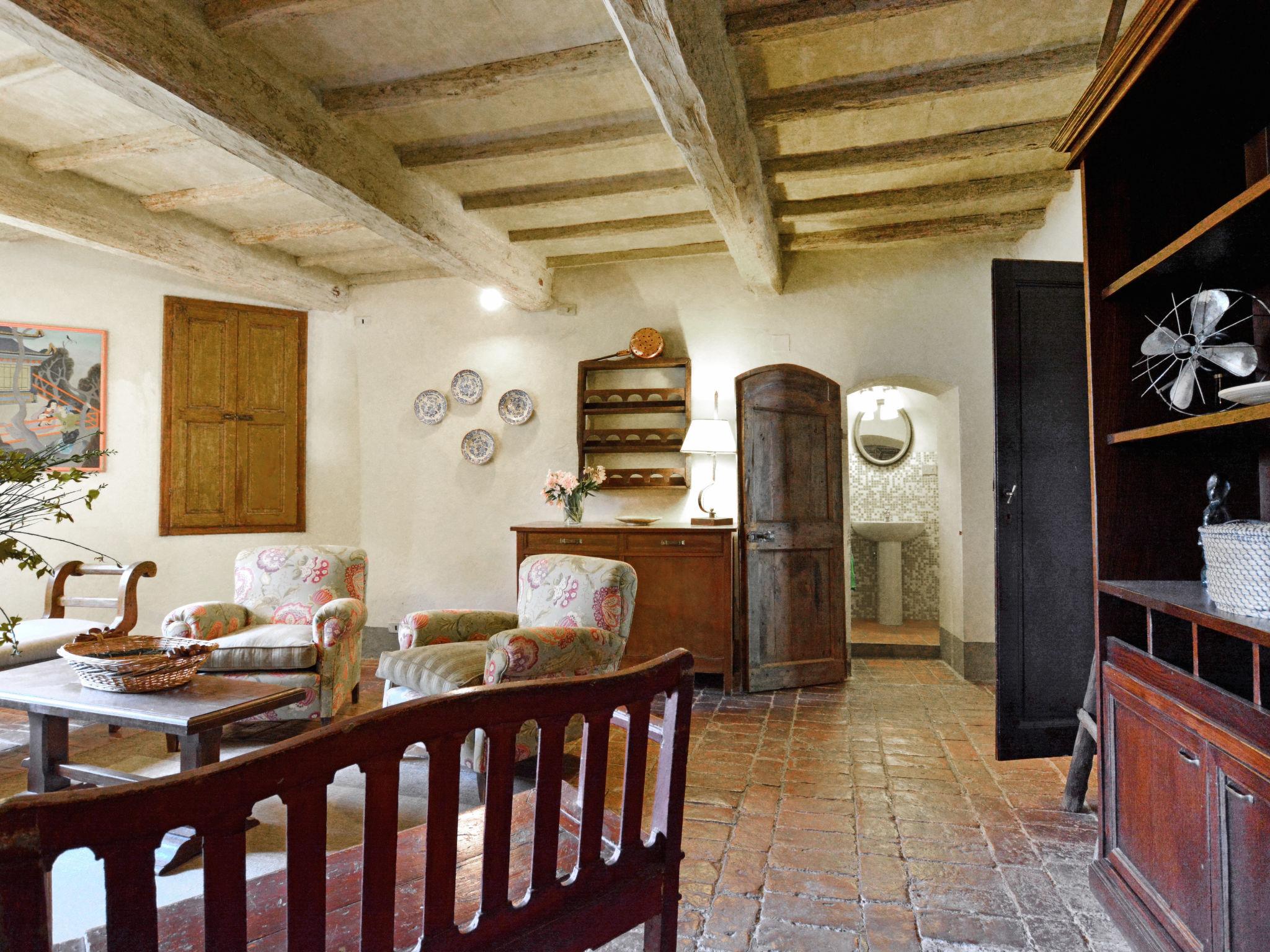 Photo 12 - 6 bedroom House in San Casciano in Val di Pesa with private pool and garden