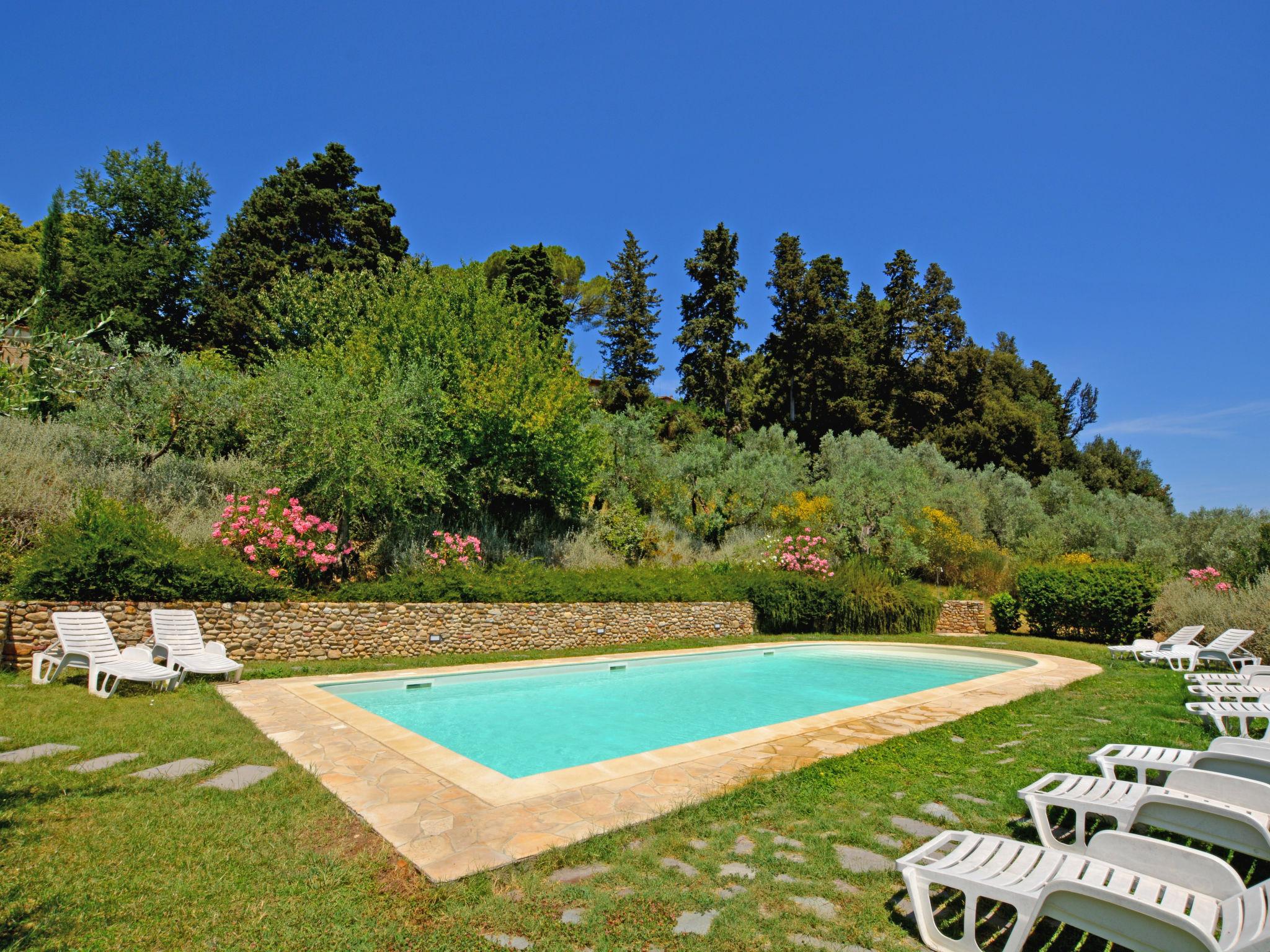 Photo 34 - 6 bedroom House in San Casciano in Val di Pesa with private pool and garden