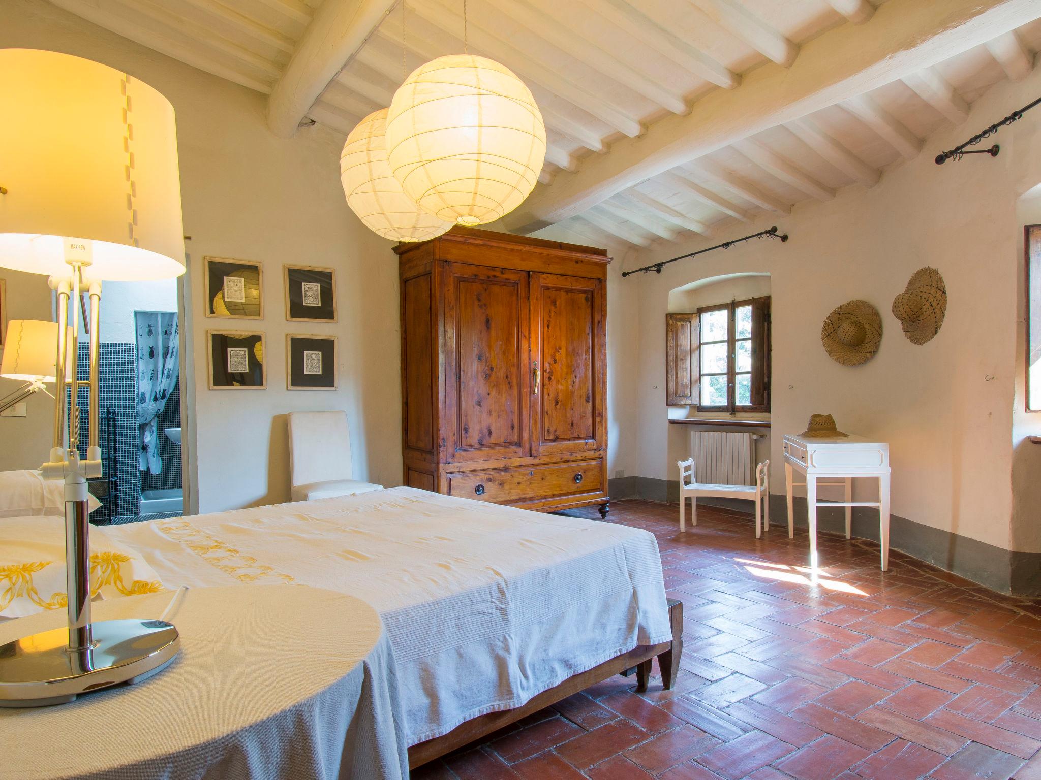 Photo 22 - 6 bedroom House in San Casciano in Val di Pesa with private pool and garden