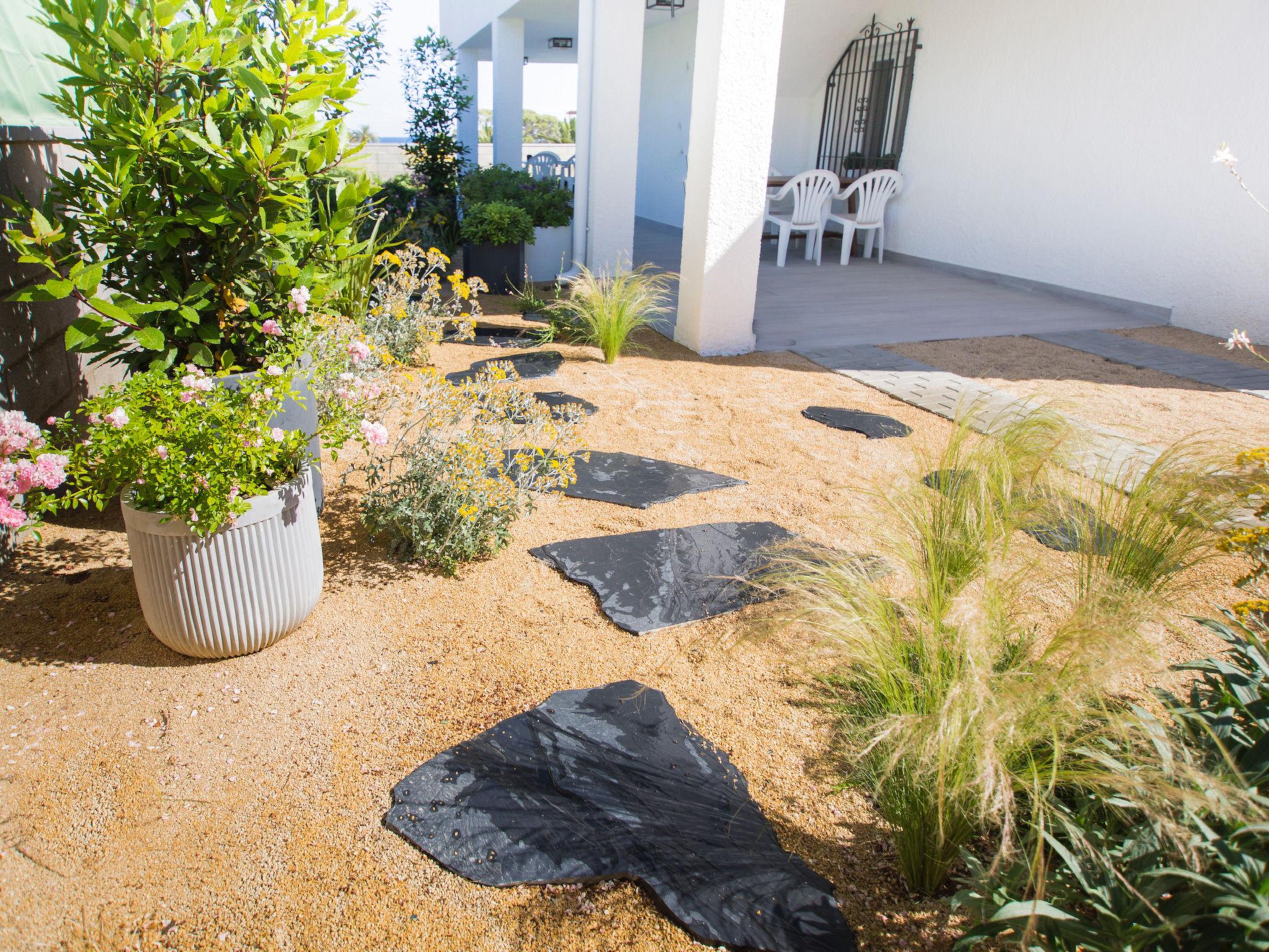 Photo 29 - Maison de 3 chambres à Cambrils avec jardin et vues à la mer