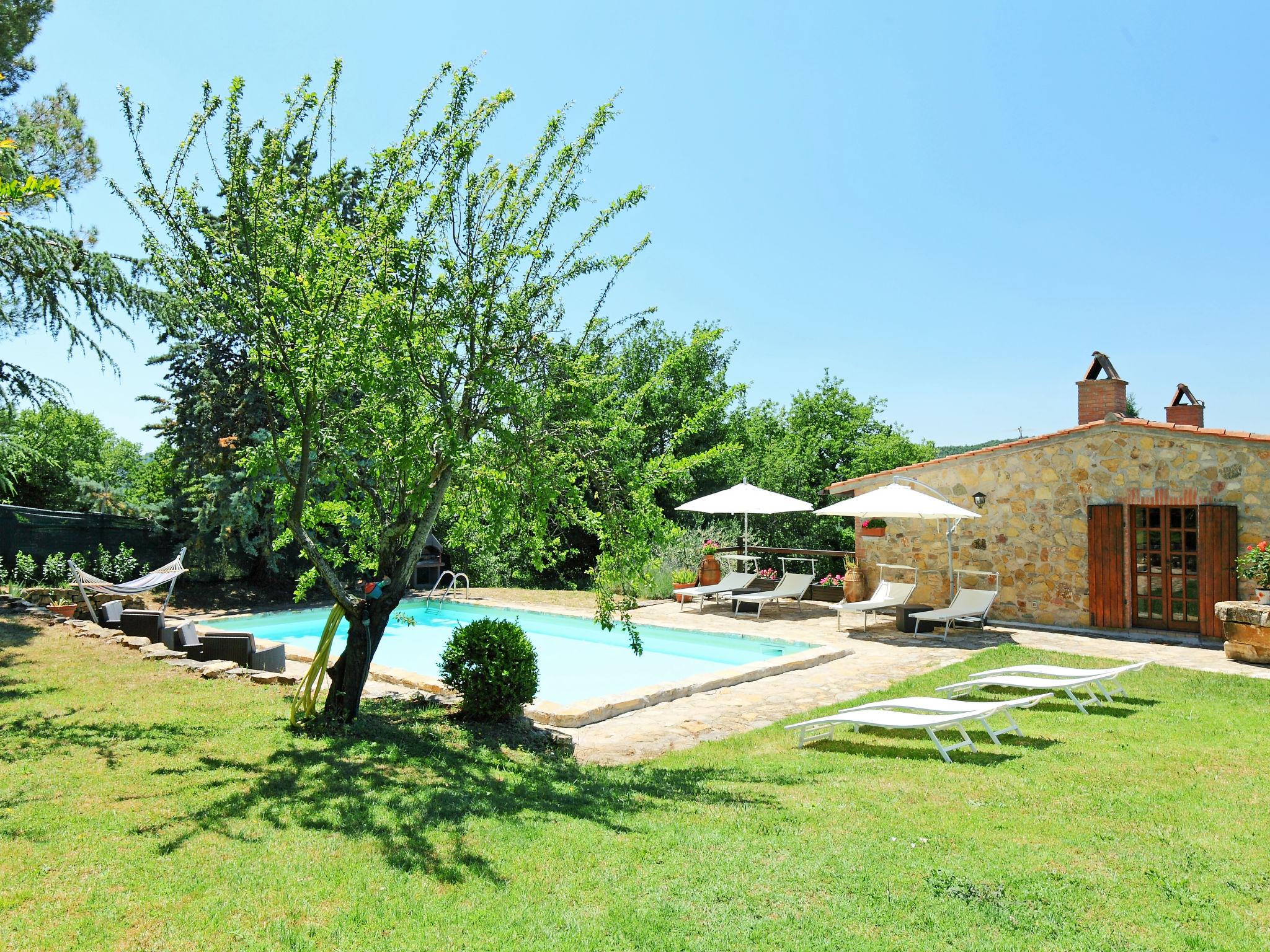 Photo 28 - 6 bedroom House in Parrano with private pool and garden