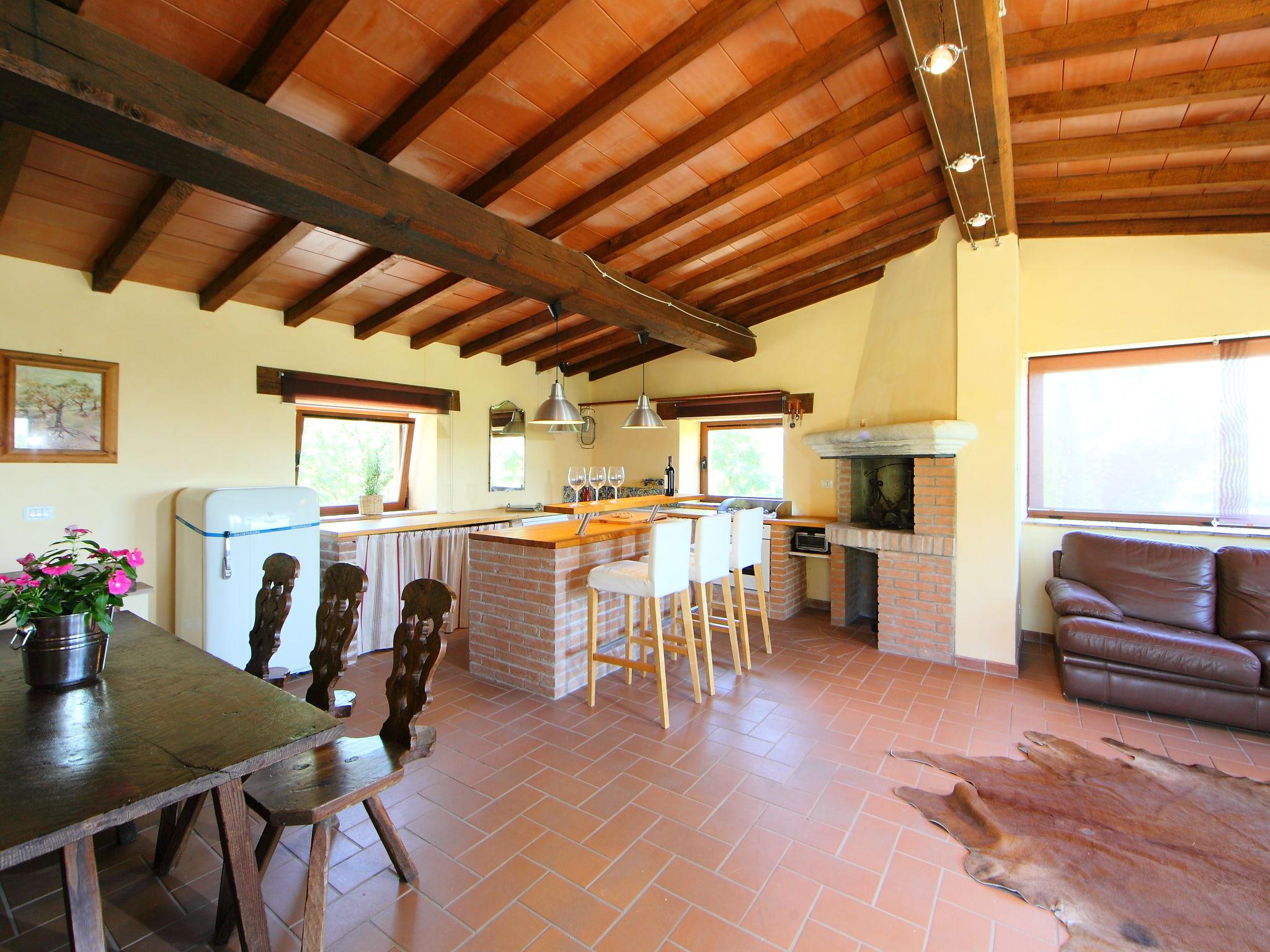 Photo 18 - 6 bedroom House in Parrano with private pool and garden
