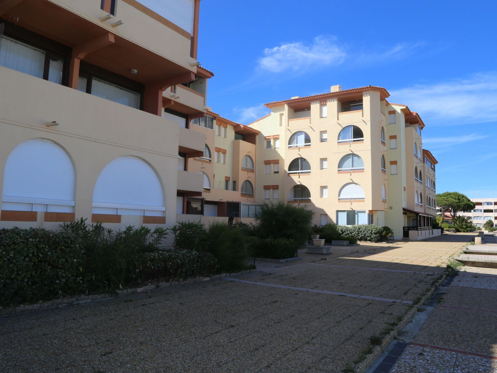 Foto 15 - Apartment mit 1 Schlafzimmer in Leucate mit blick aufs meer