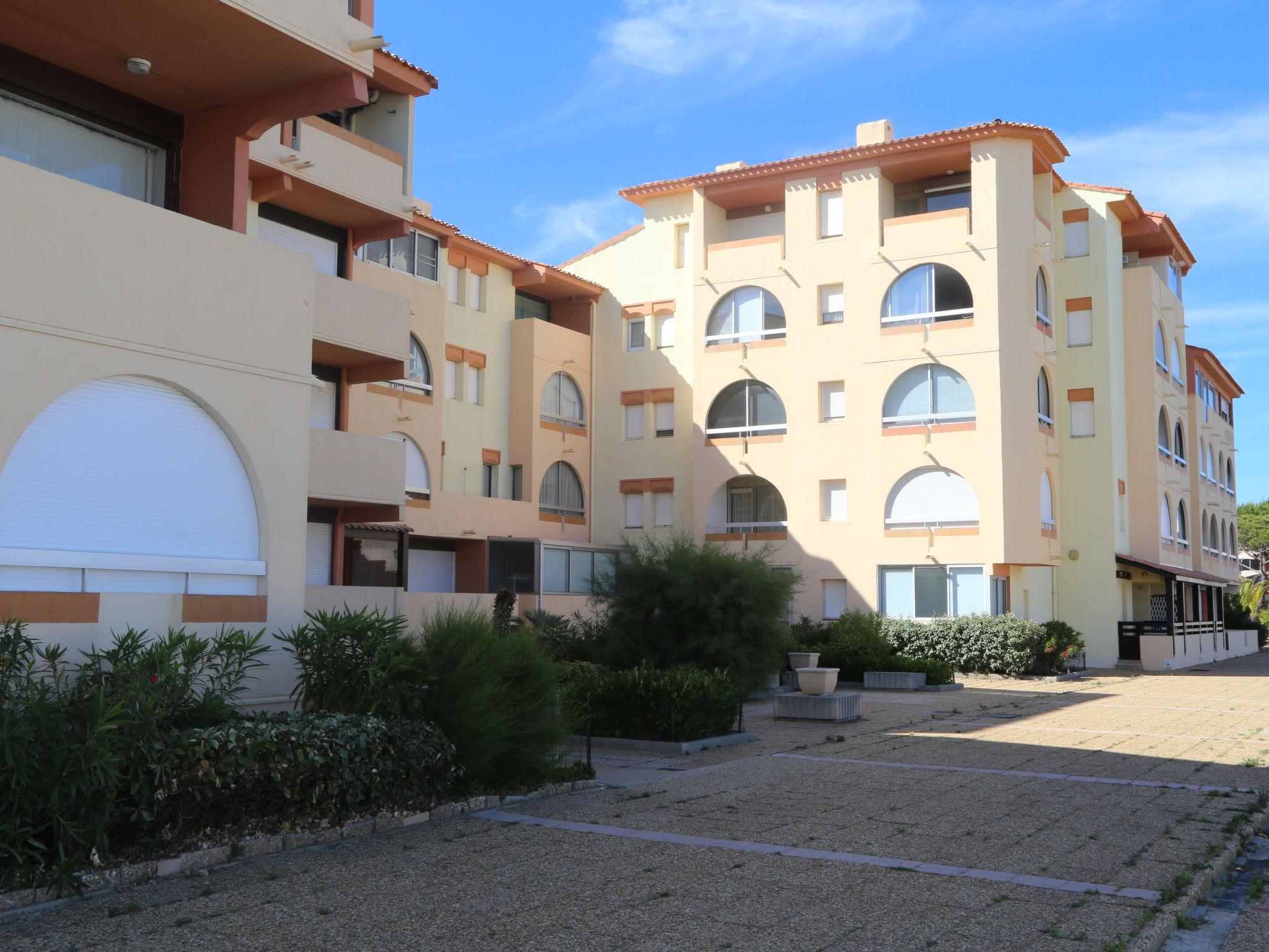 Foto 12 - Apartamento de 1 habitación en Leucate con vistas al mar