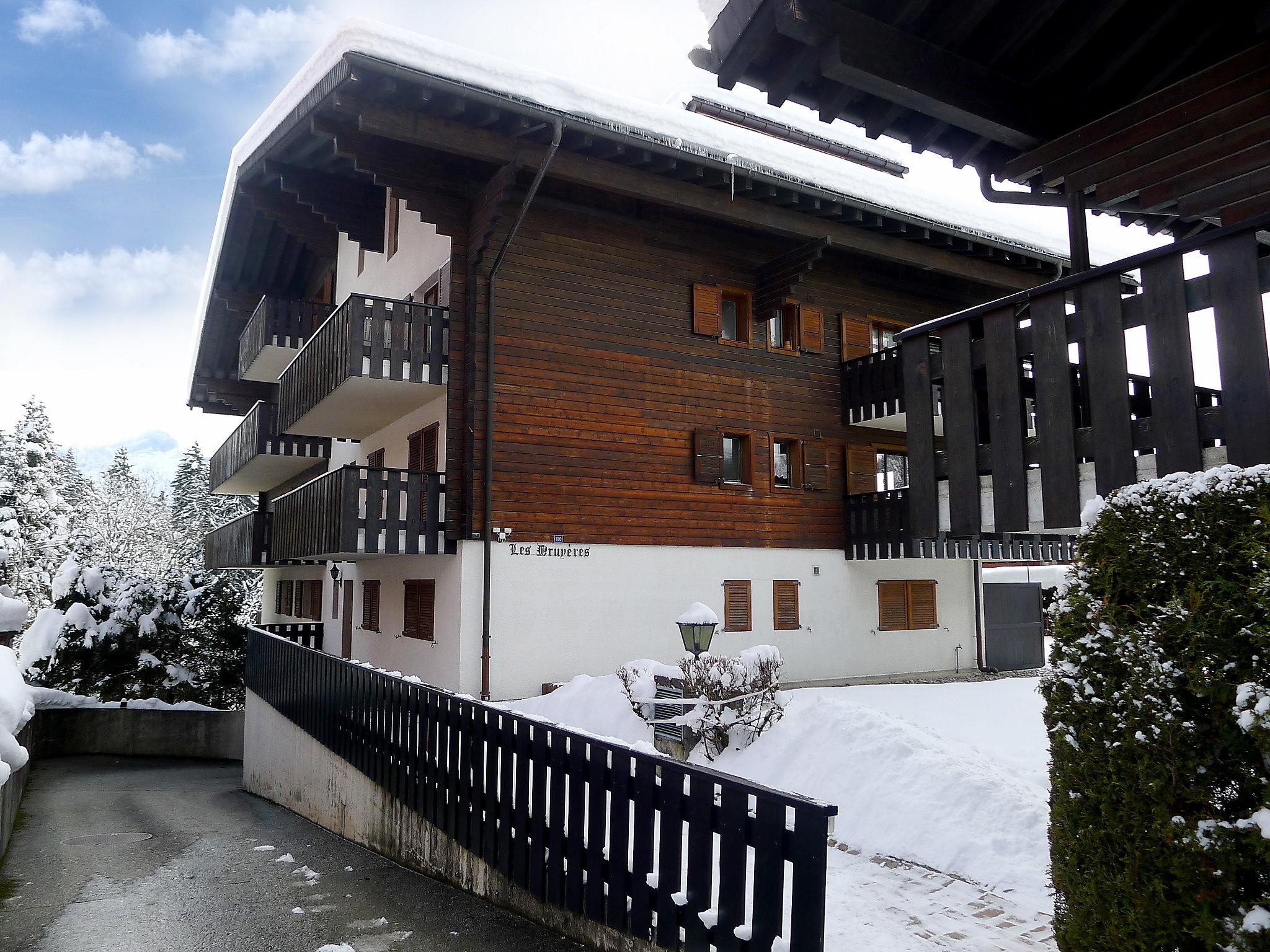 Photo 14 - Appartement de 1 chambre à Ollon avec piscine et vues sur la montagne