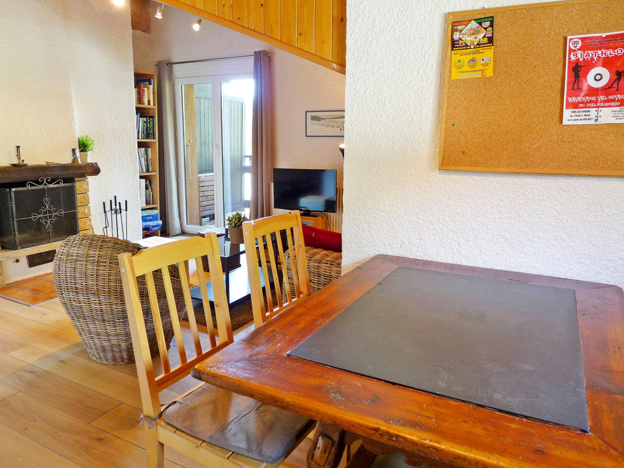 Photo 3 - 1 bedroom Apartment in Ollon with swimming pool and sauna