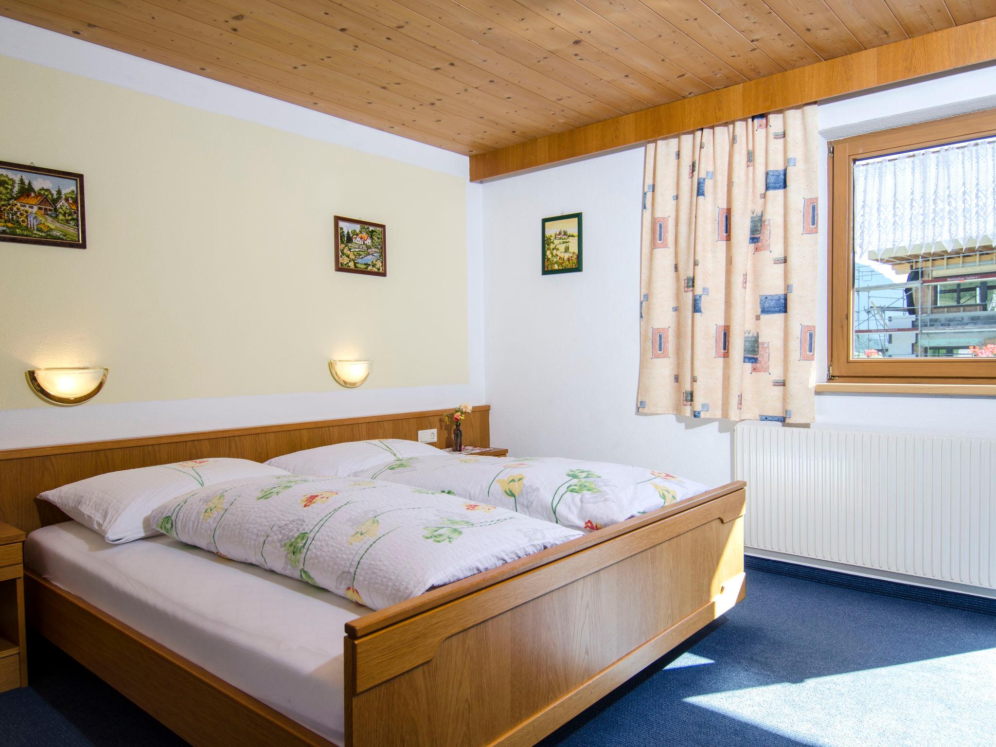 Photo 9 - Appartement de 2 chambres à Galtür avec vues sur la montagne