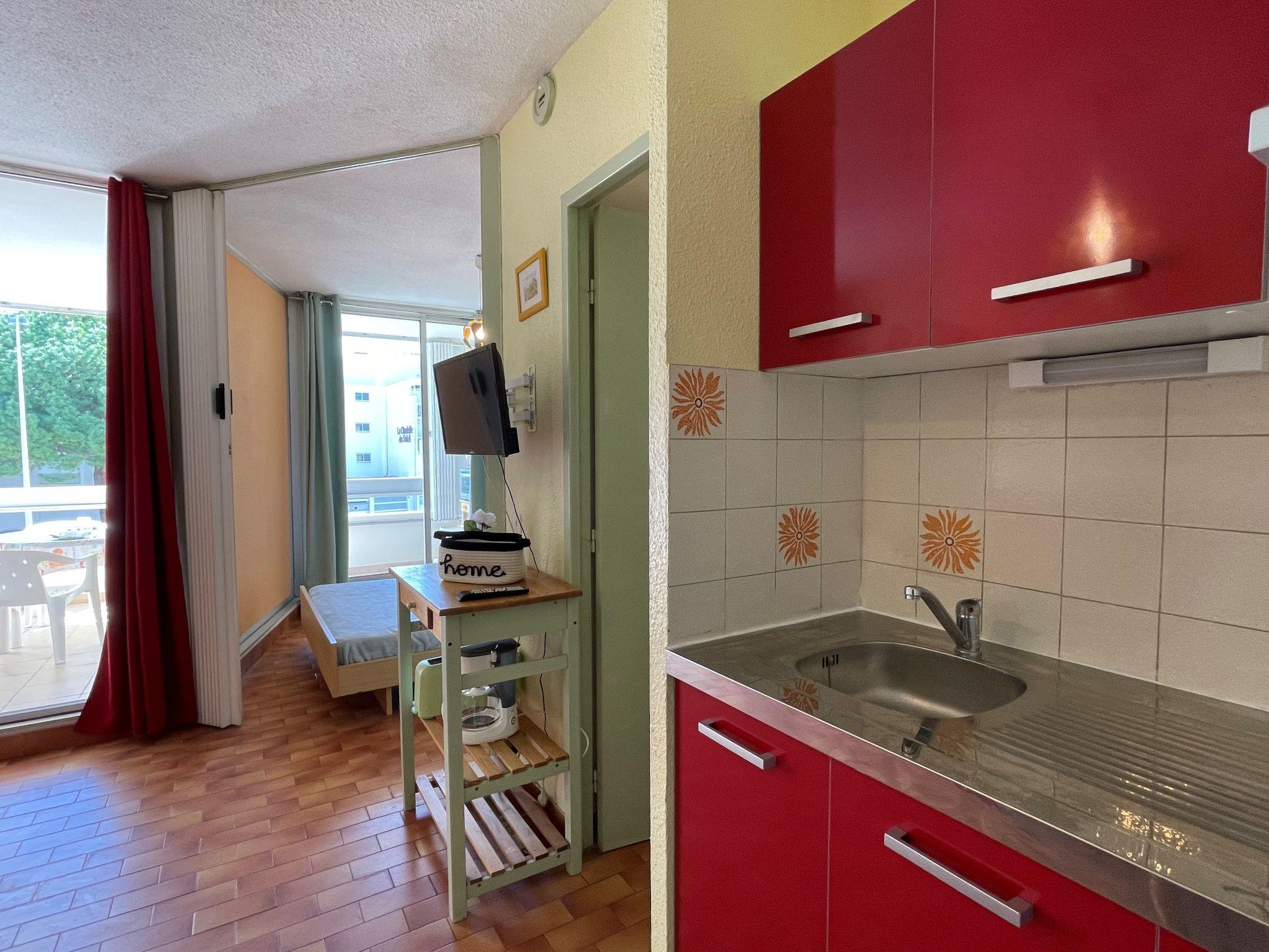 Foto 6 - Apartamento de 2 quartos em Le Grau-du-Roi com terraço