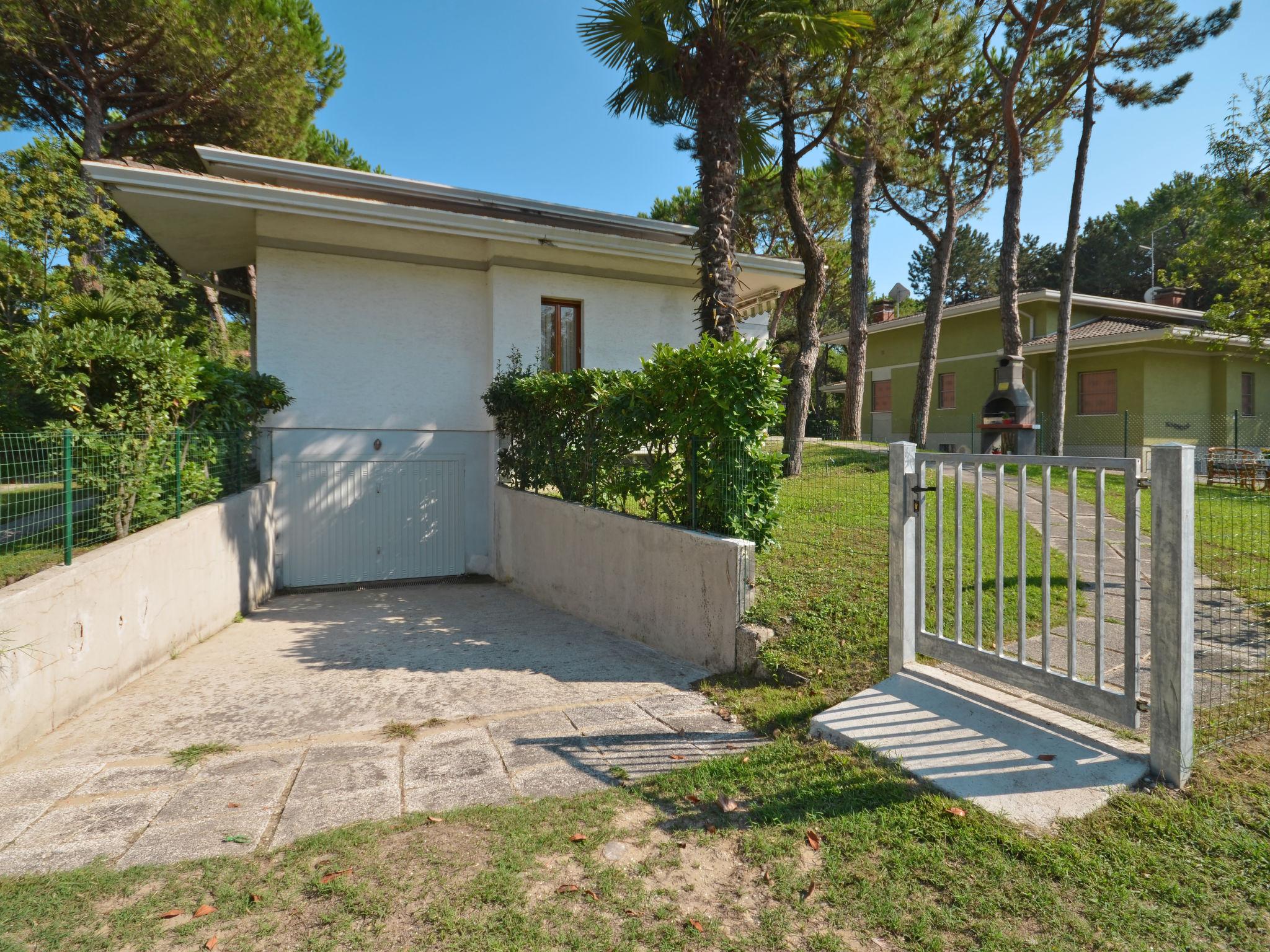 Foto 10 - Casa de 3 quartos em Lignano Sabbiadoro com terraço