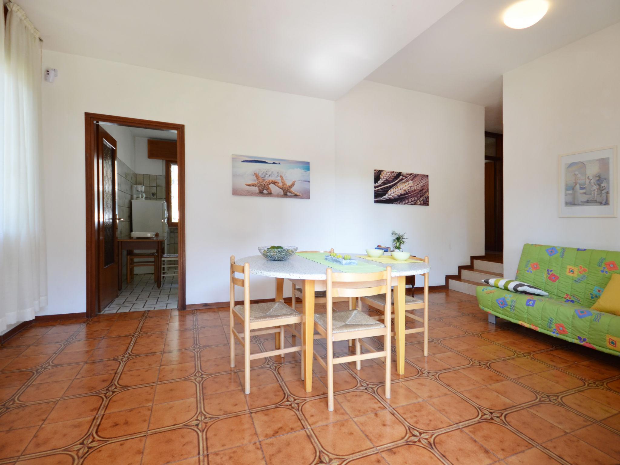 Photo 5 - 3 bedroom House in Lignano Sabbiadoro with garden and terrace