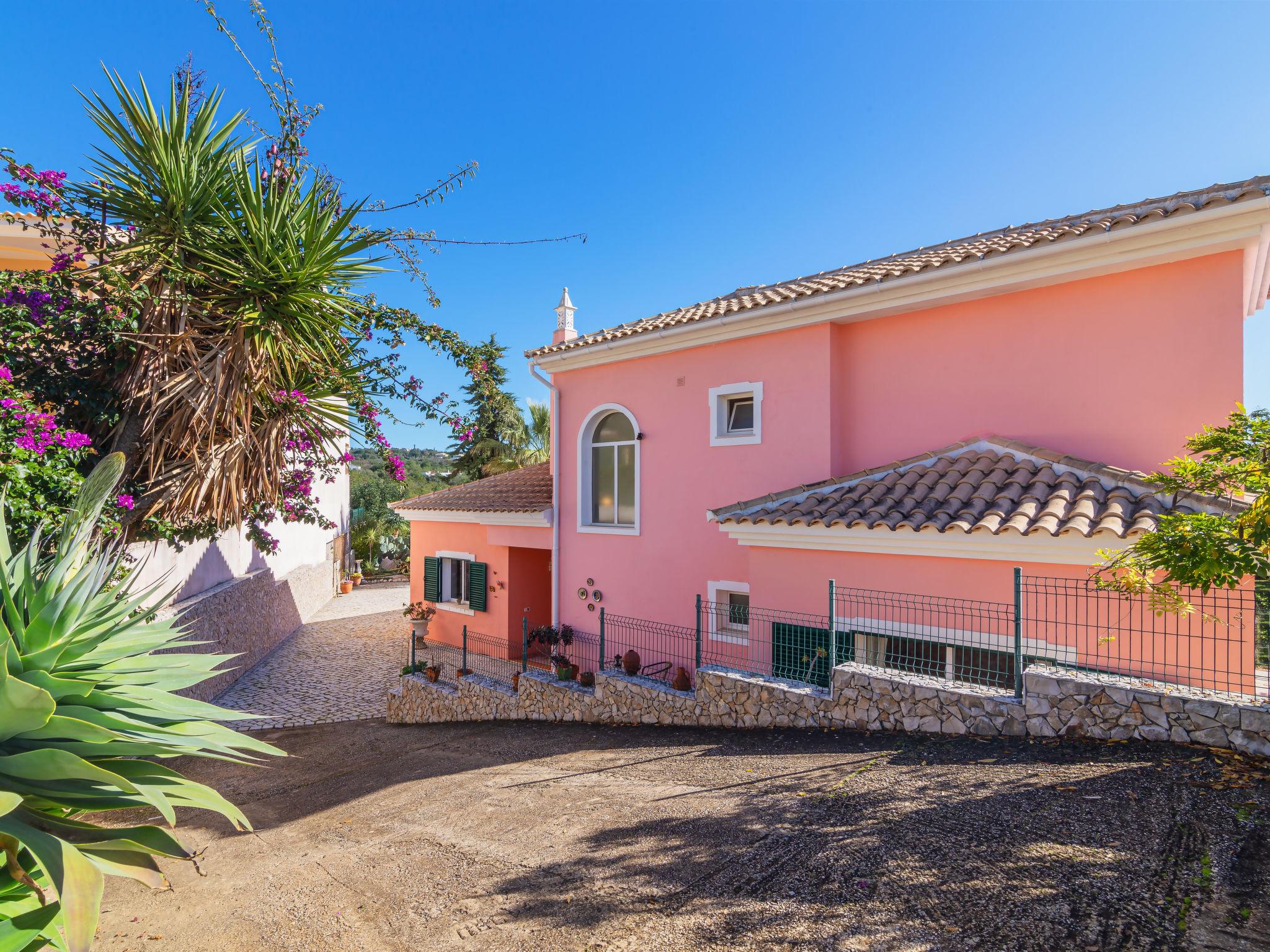 Foto 32 - Casa de 4 quartos em Loulé com piscina privada e jardim