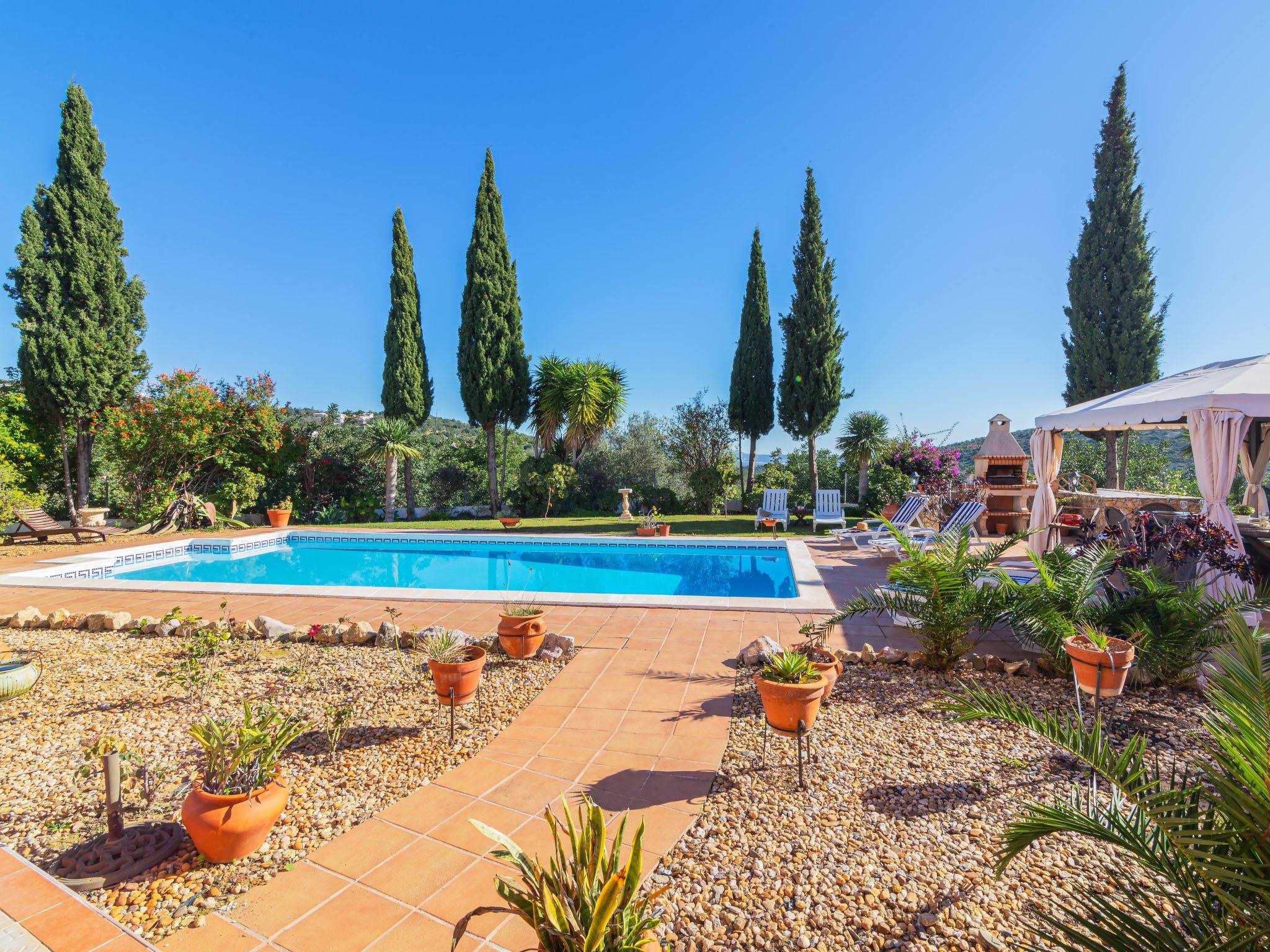 Photo 29 - Maison de 4 chambres à Loulé avec piscine privée et jardin