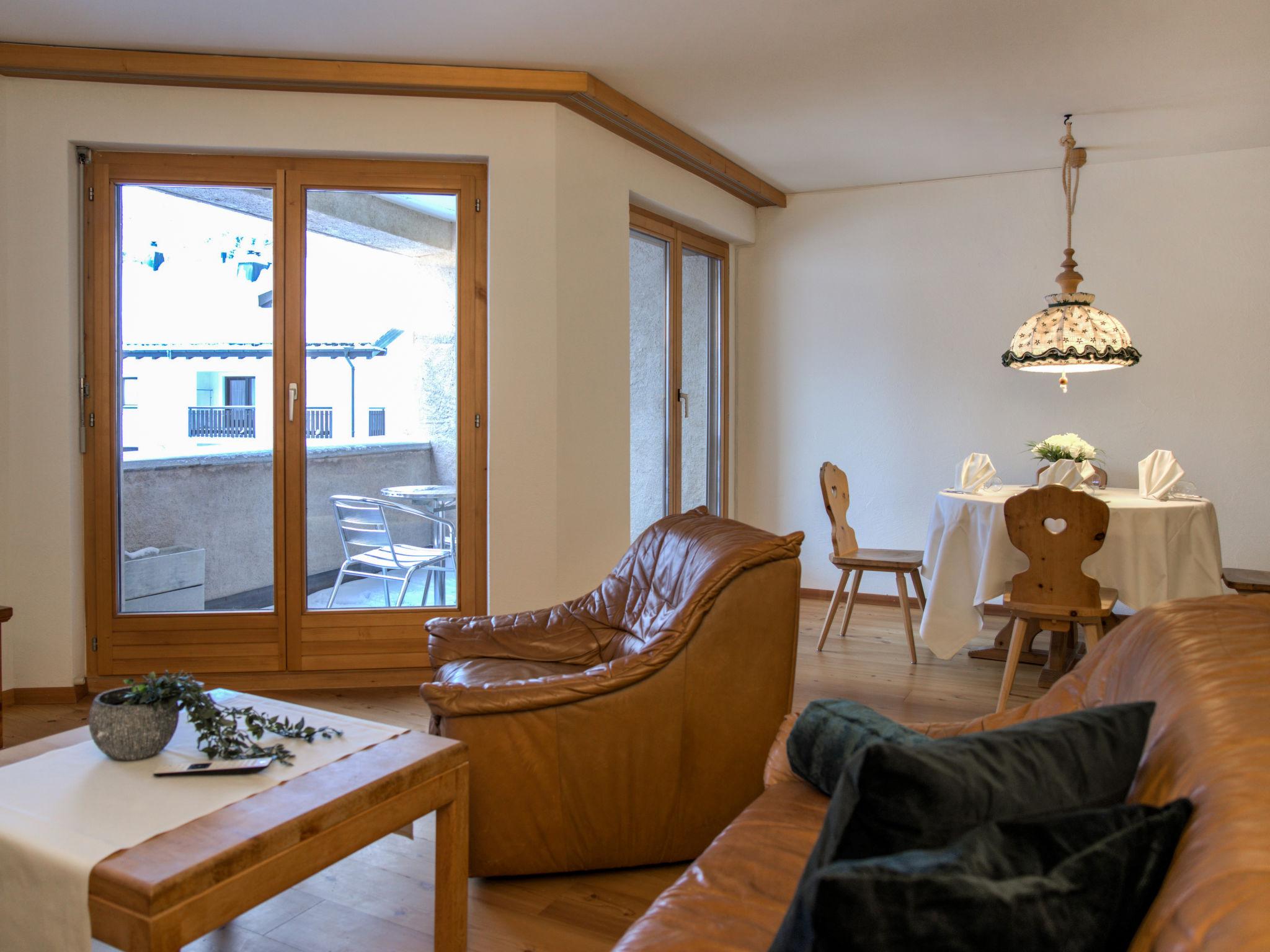 Photo 9 - Appartement de 2 chambres à Sils im Engadin/Segl avec jardin