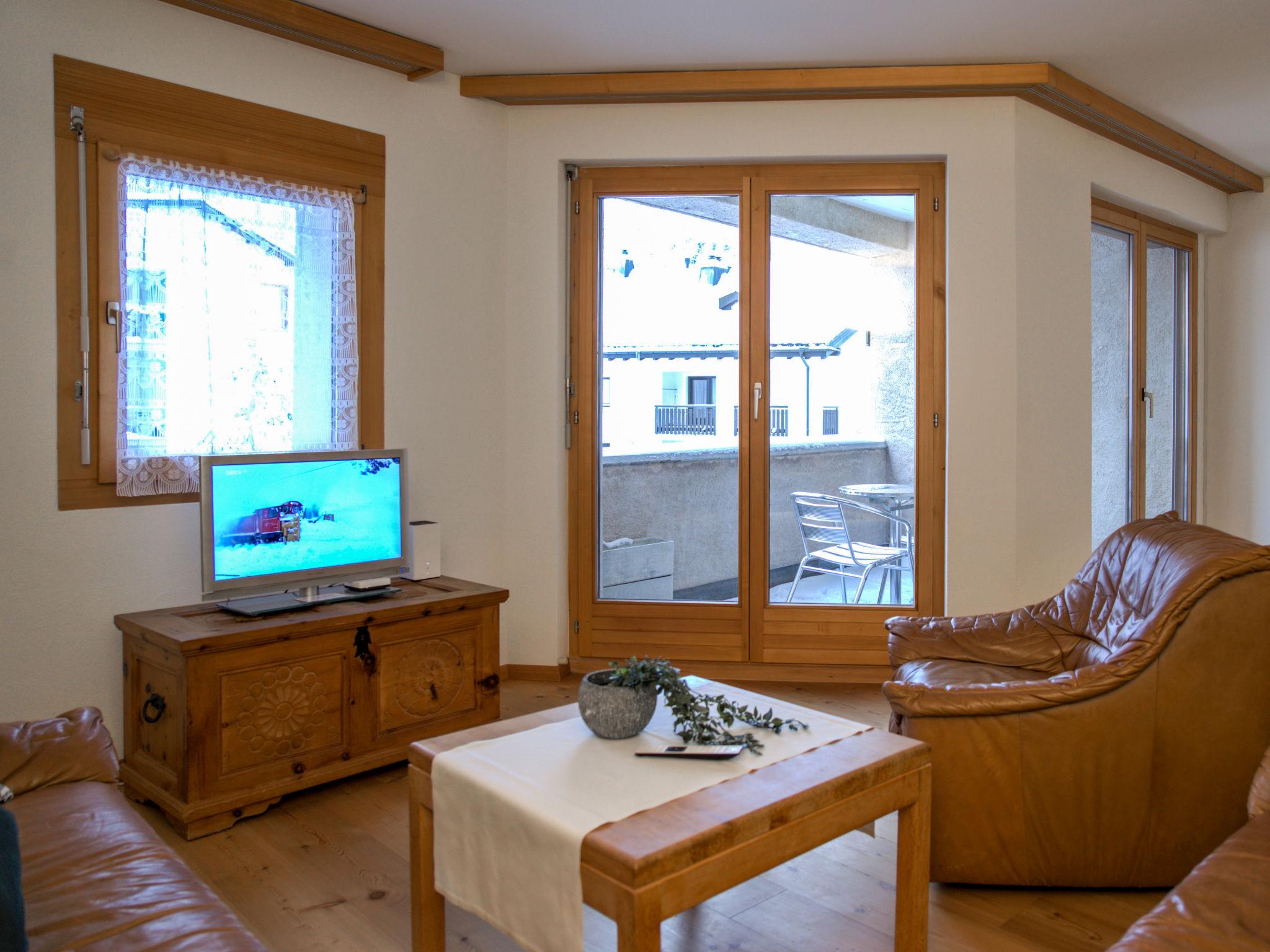 Photo 10 - Appartement de 2 chambres à Sils im Engadin/Segl avec jardin