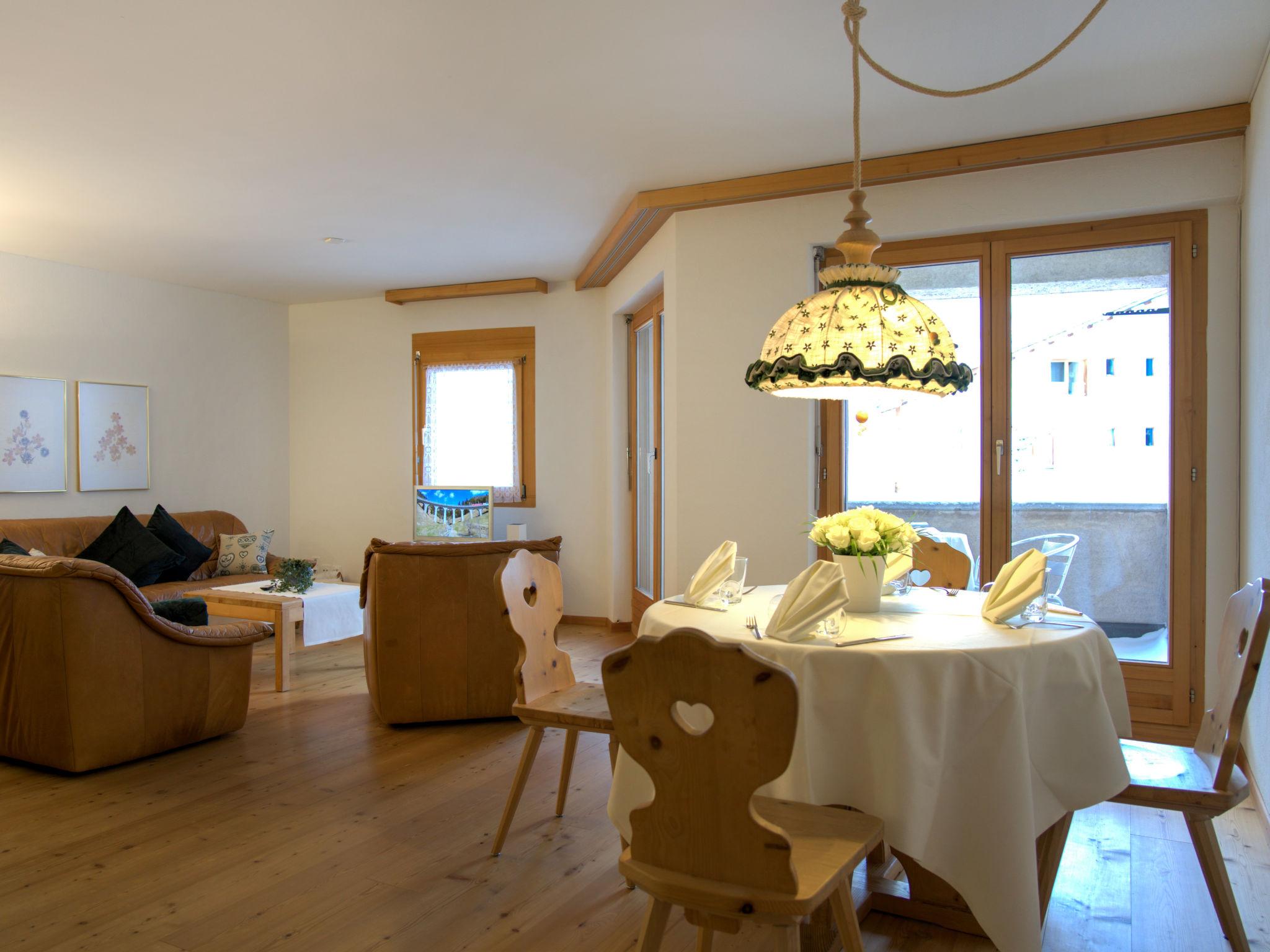 Photo 3 - 2 bedroom Apartment in Sils im Engadin/Segl with garden