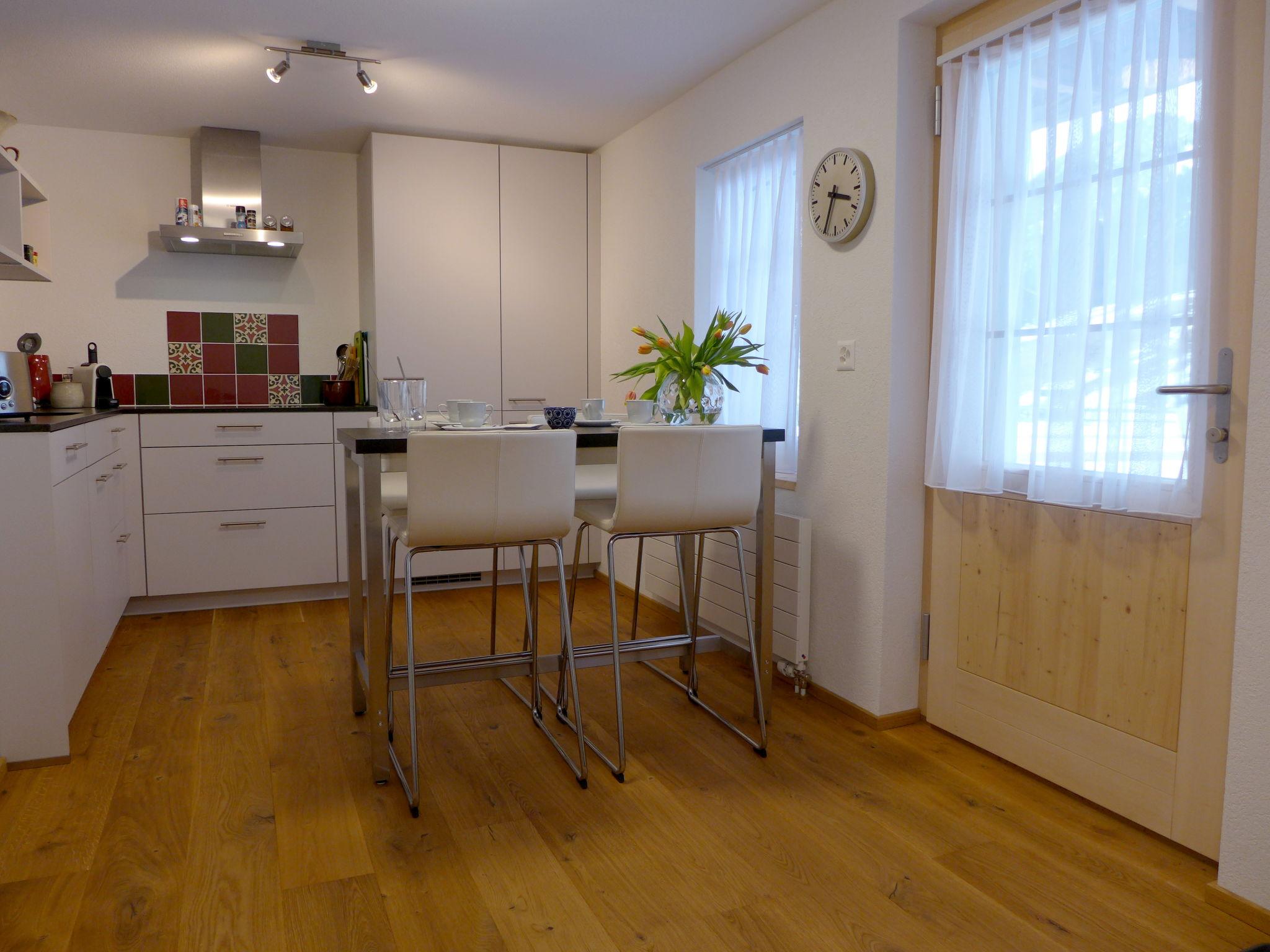 Photo 3 - 2 bedroom Apartment in Diemtigen with garden