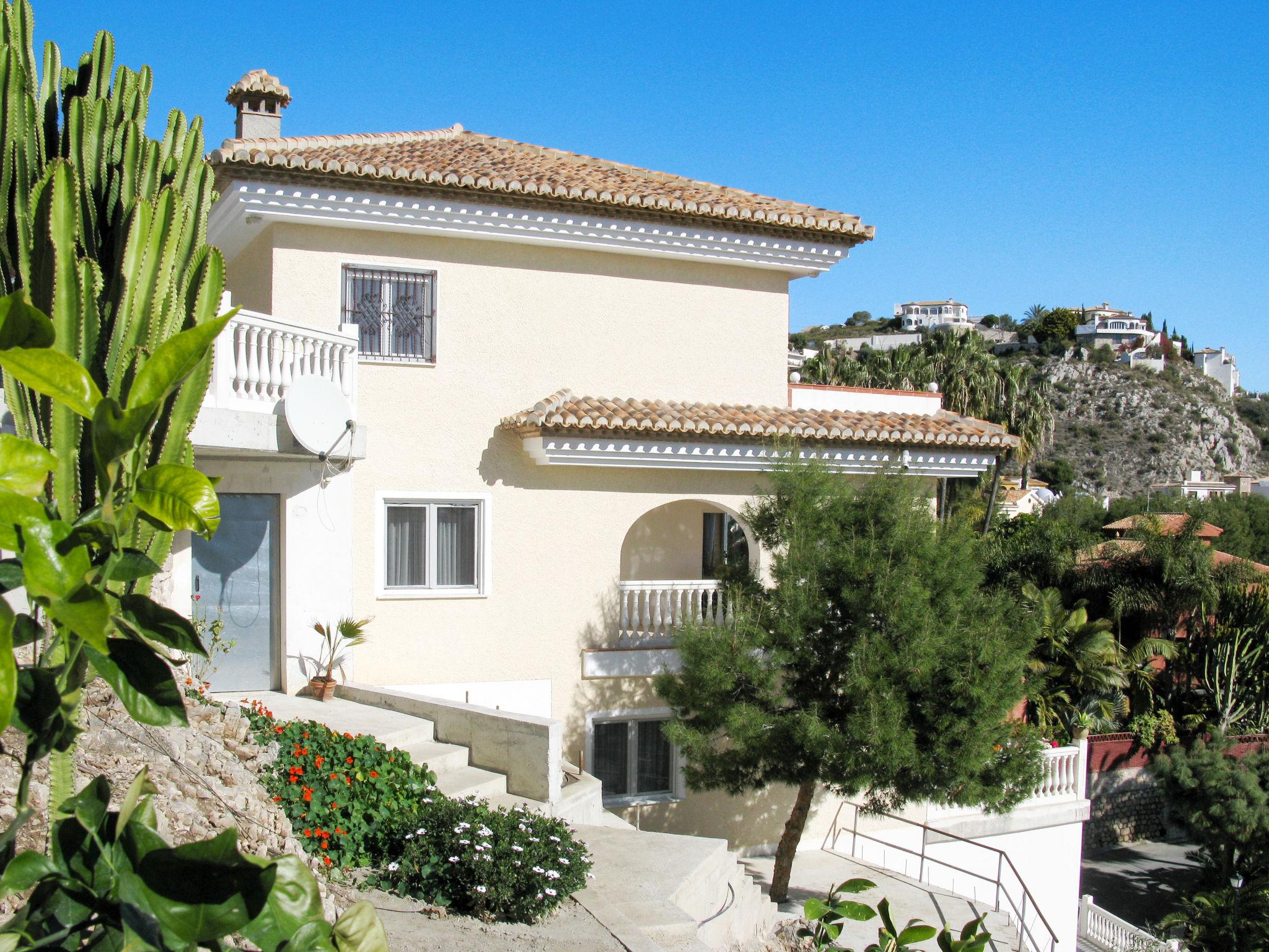Foto 3 - Apartamento de 2 quartos em Salobreña com piscina e vistas do mar