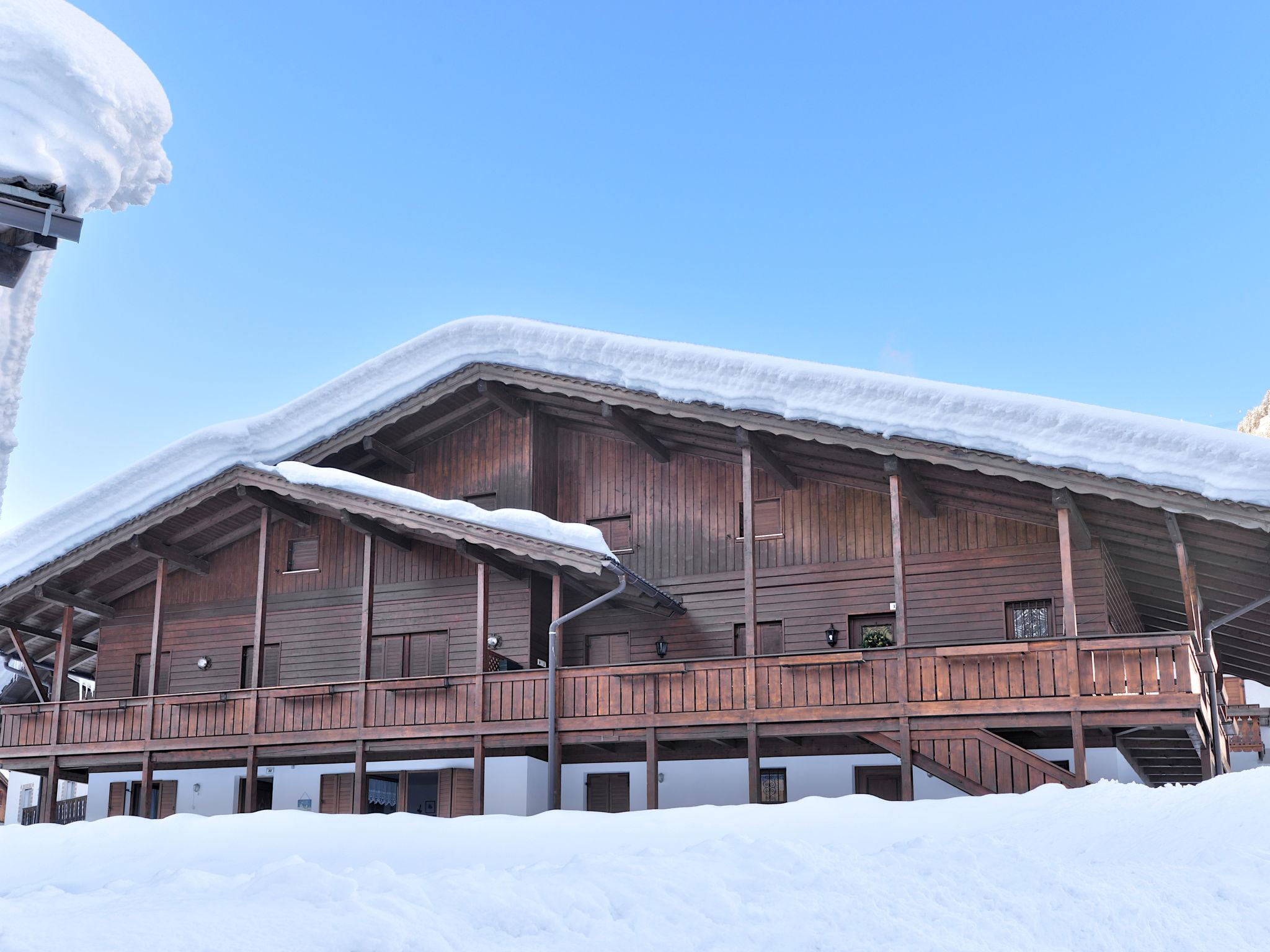 Photo 18 - Appartement de 2 chambres à Canazei avec vues sur la montagne