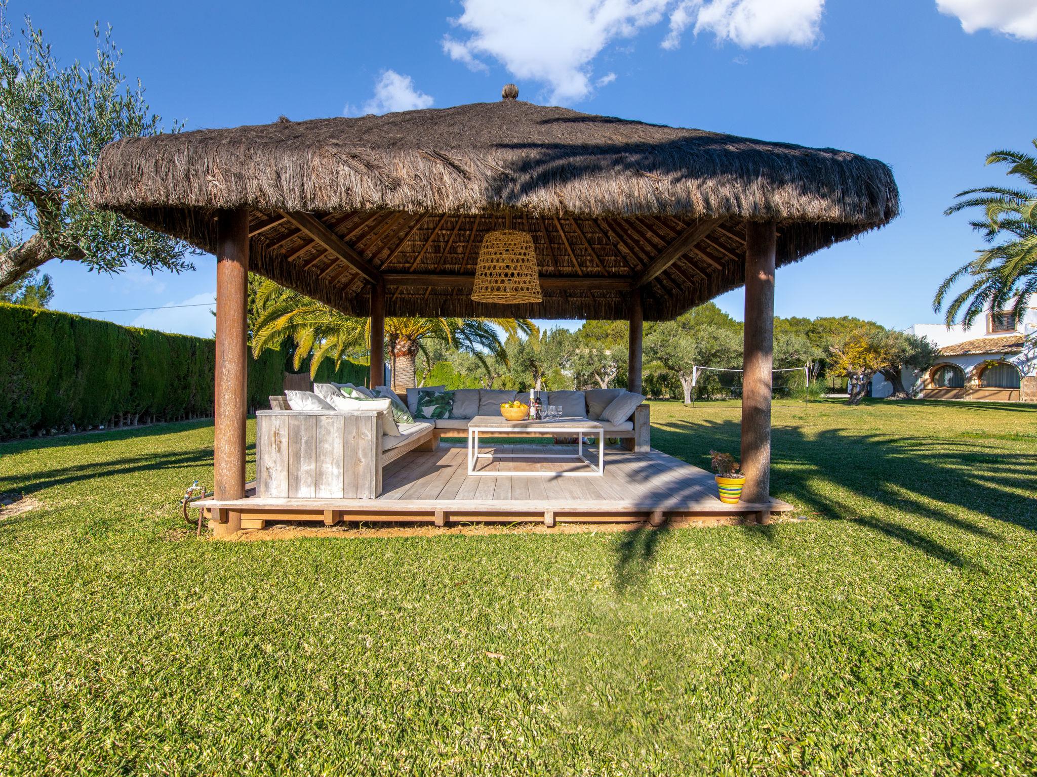 Foto 46 - Casa con 6 camere da letto a Jávea con piscina privata e giardino