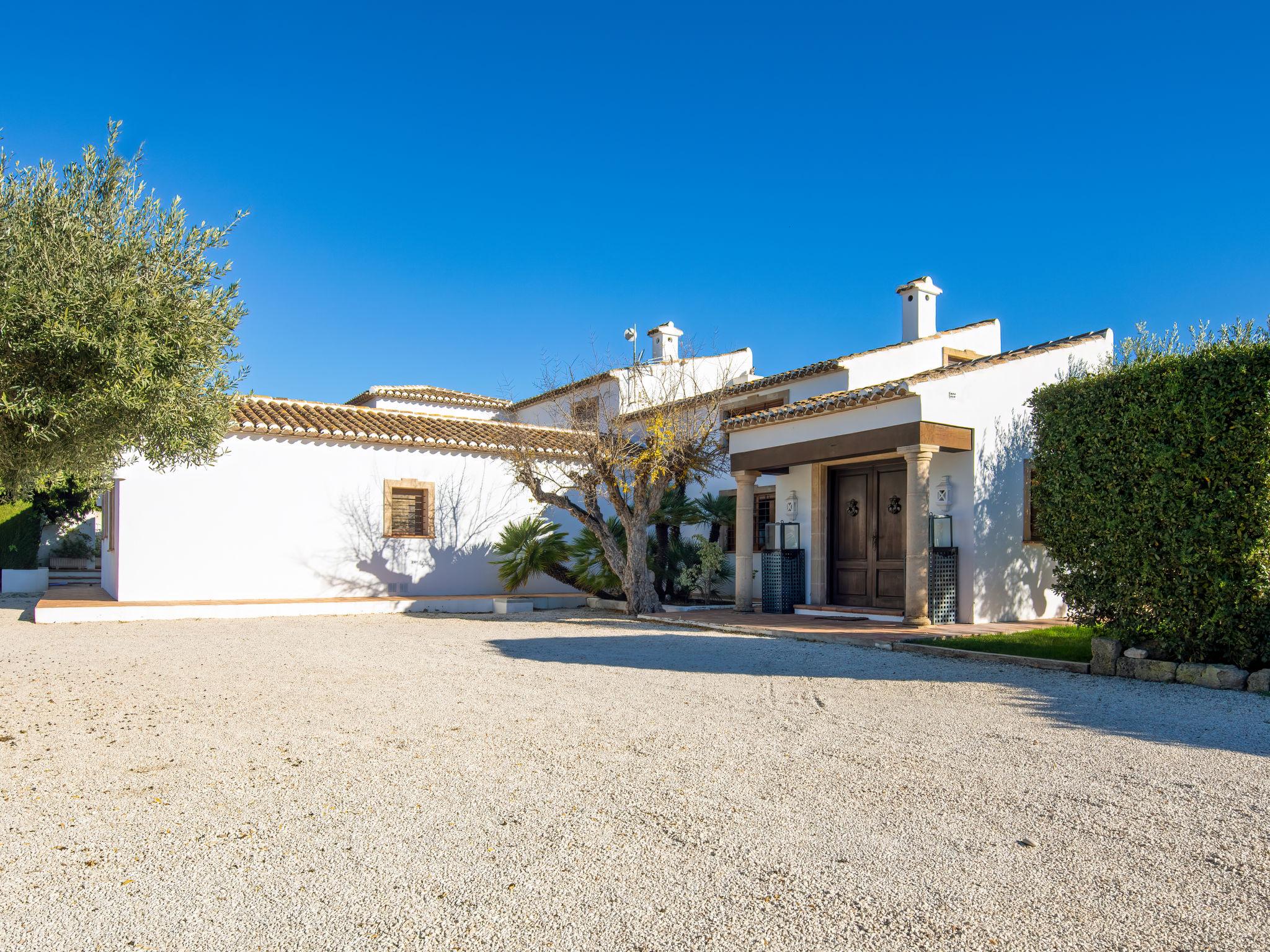 Foto 49 - Casa de 6 quartos em Jávea com piscina privada e vistas do mar