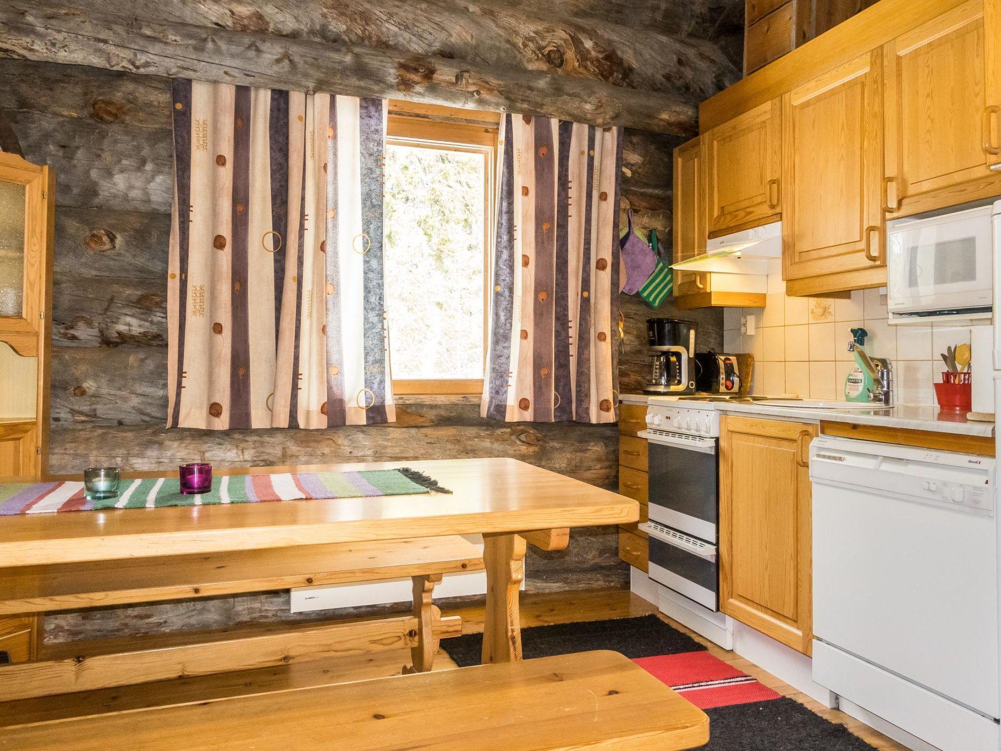 Foto 4 - Casa con 2 camere da letto a Sodankylä con sauna e vista sulle montagne